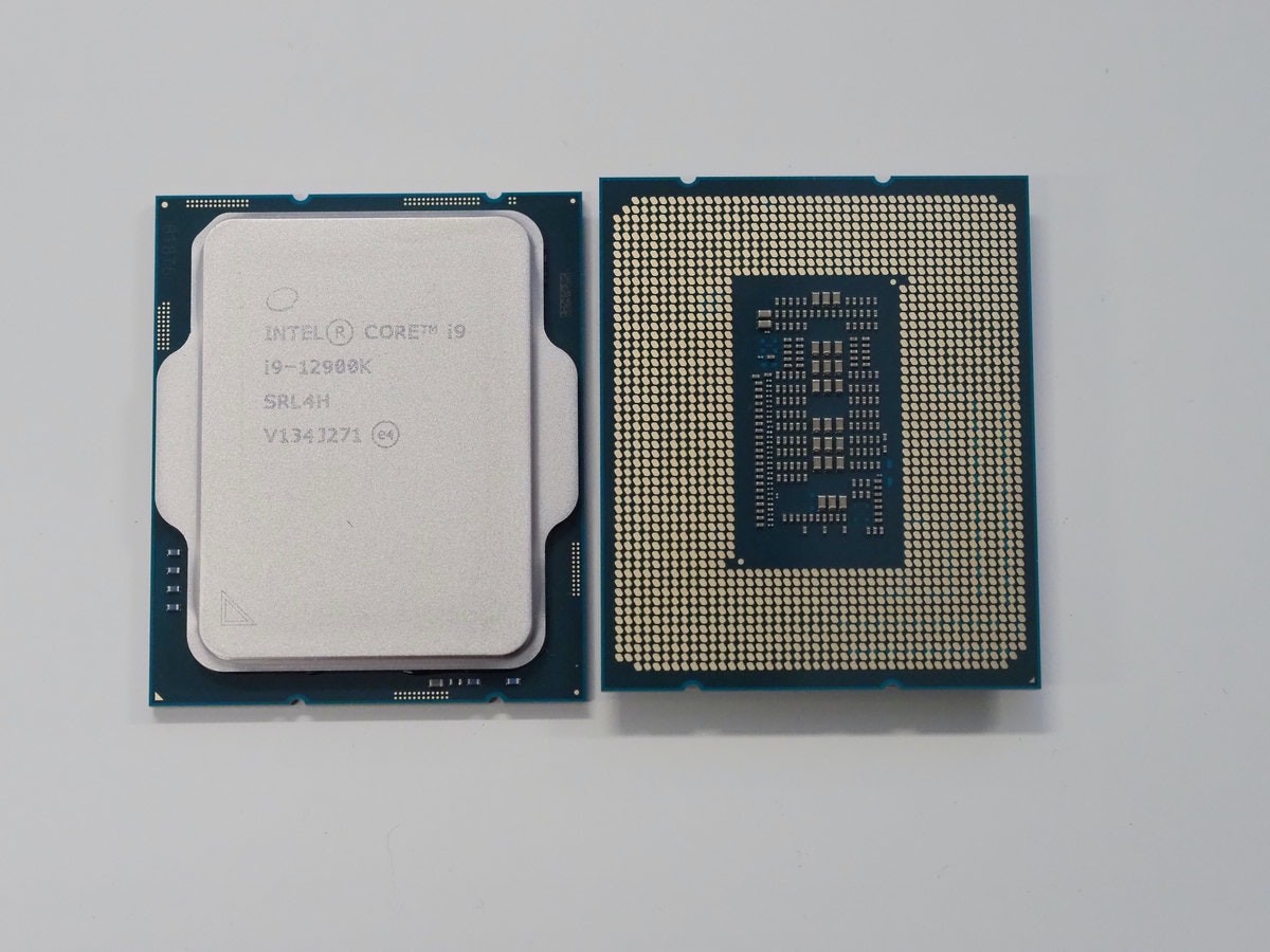 Intel 第13 代Core 旗艦i9-13900 樣品效能曝光，在3.7GHz 時脈特定測試