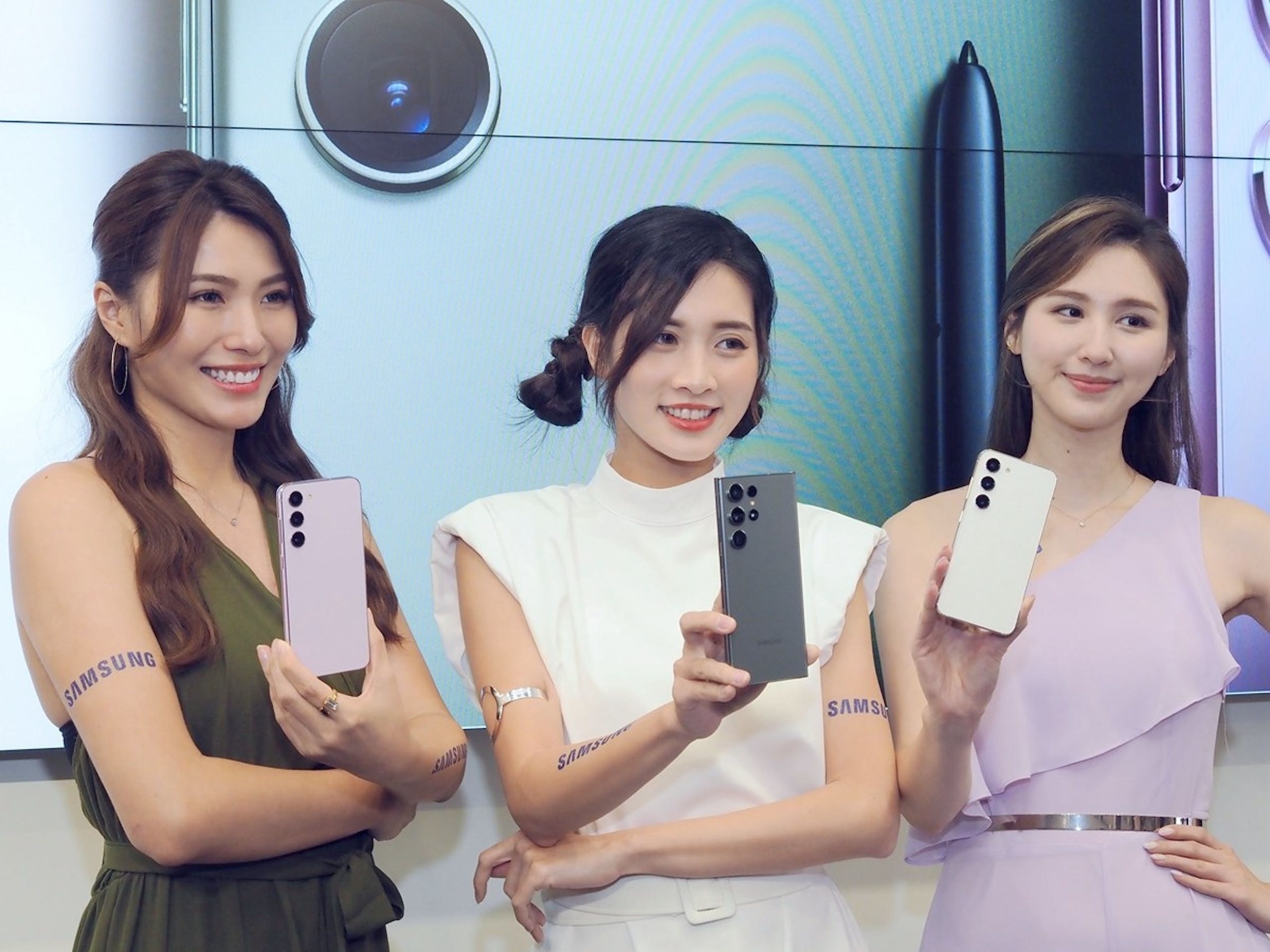 照片中提到了SAMSUNG、O、SAMSUN,包含了美女、三星Galaxy S系列、星空攝影、三星Galaxy Note系列、三星
