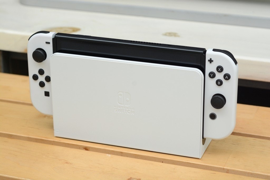 照片中提到了of,跟任天堂有關,包含了任天堂 Switch 底座 牆壁馬里奧、動物穿越:新視野、超級馬里奧奧德賽、馬里奧兄弟。、任天堂Switch
