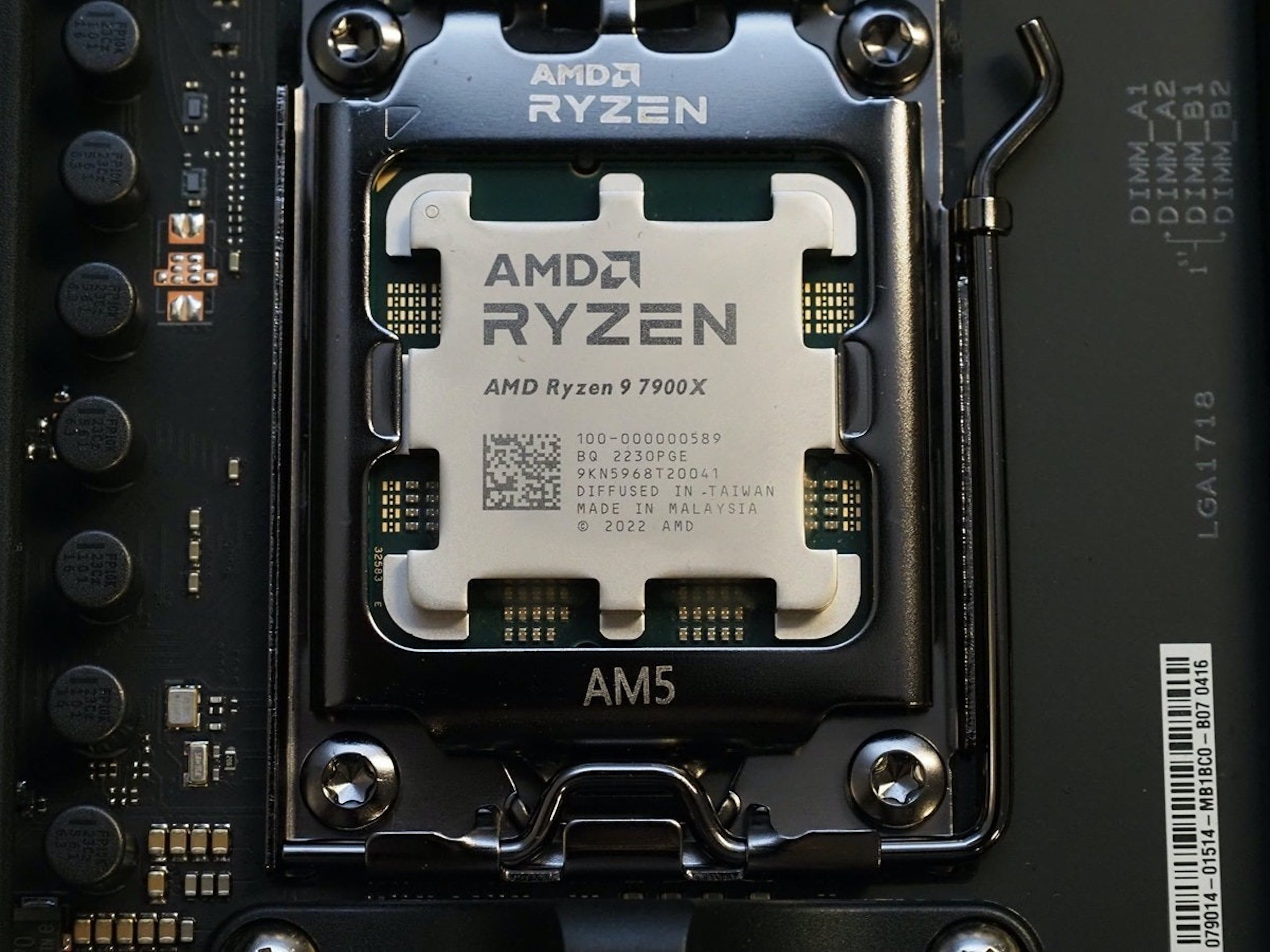 照片中提到了Punay、Dage、U,跟Advanced Micro Devices公司有關,包含了銳龍 7950x、AMD 銳龍 9 7950X 16 核 100-100000514WOF、AMD 銳龍 5 7600X 6 核 100-100000593WOF、中央處理器、AMD公司