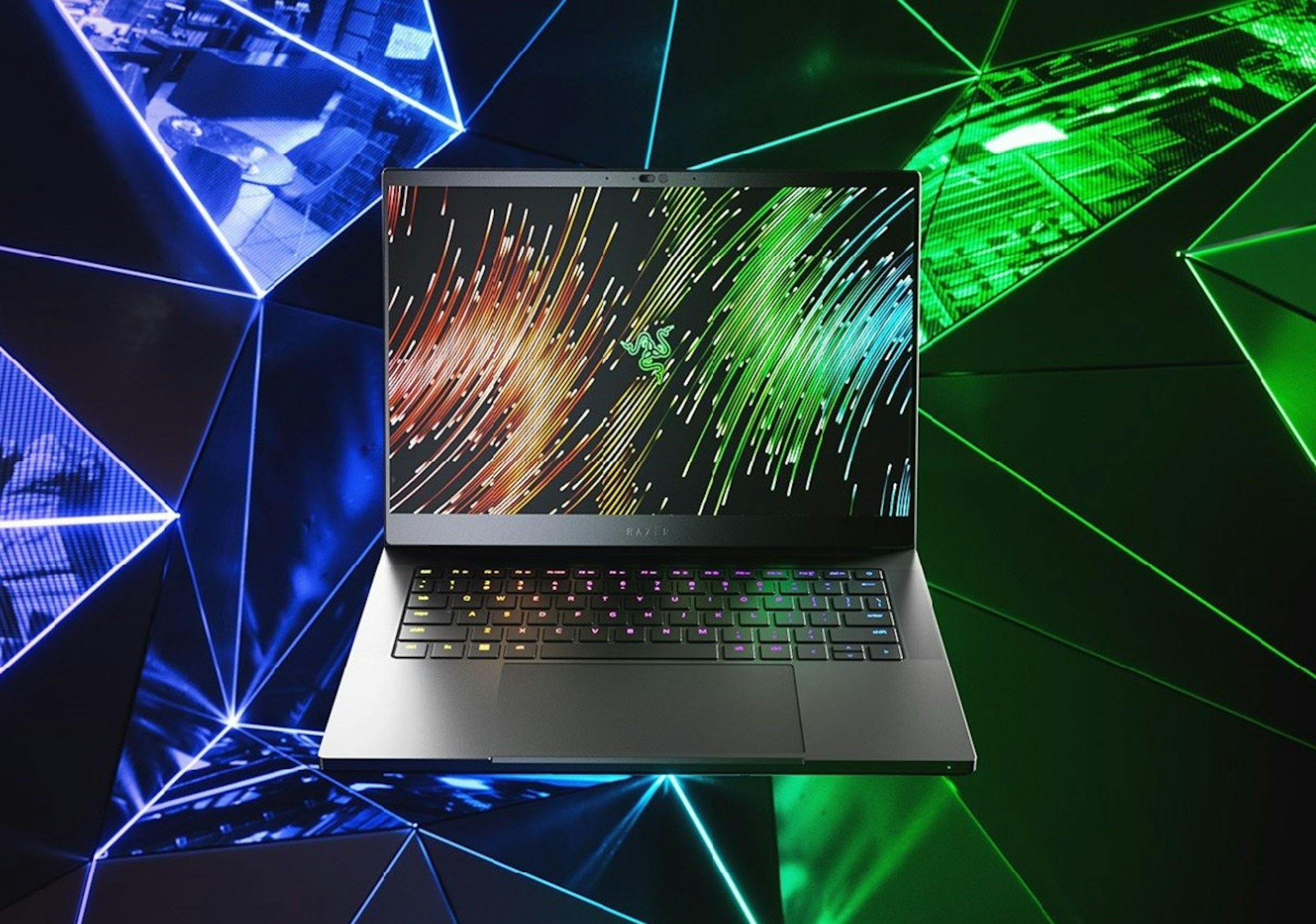 照片中提到了RAZER，包含了顯示裝置、顯示卡、顯示裝置、電腦、英偉達
