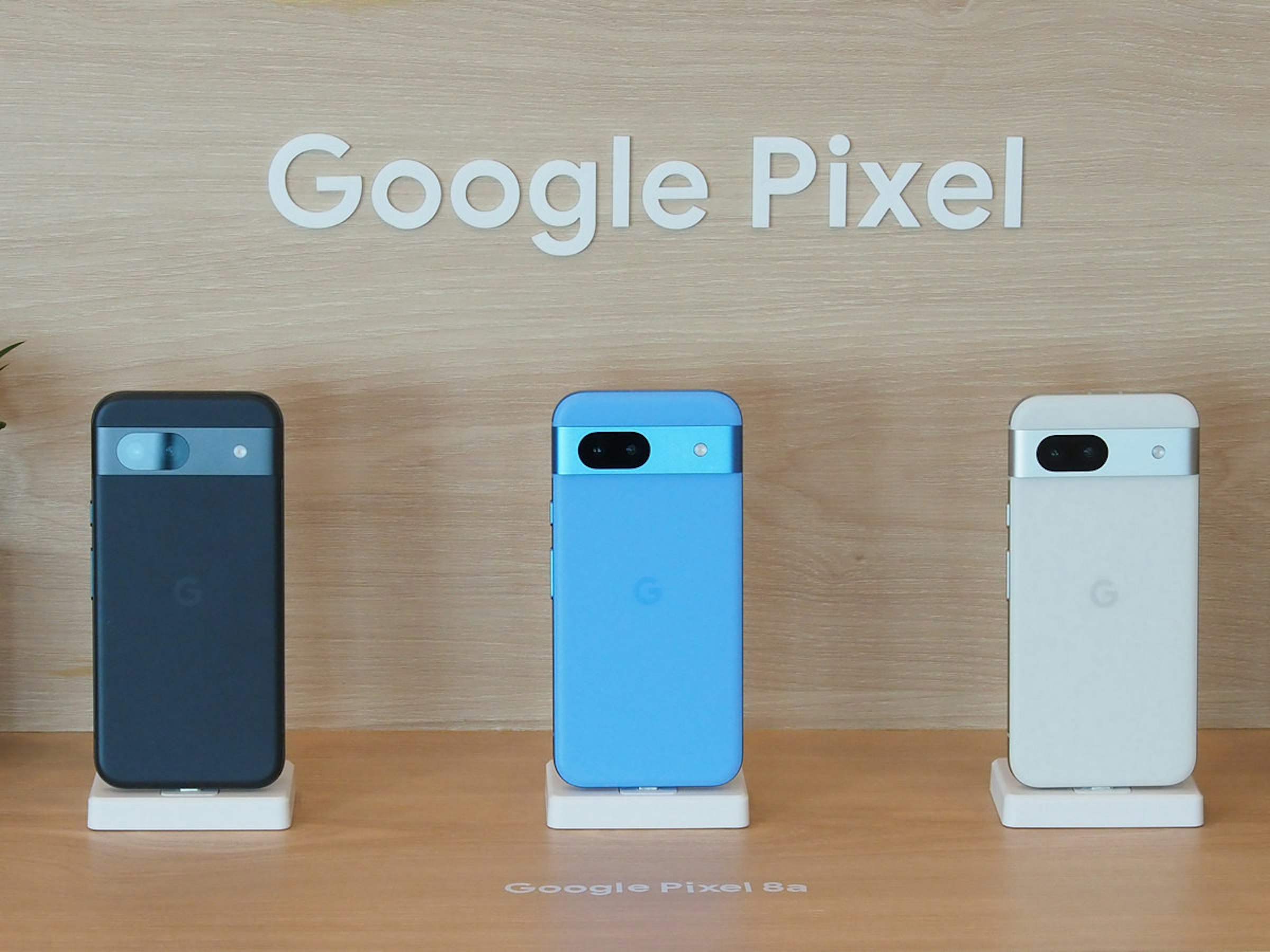 照片中提到了Google Pixel、9、Google Pixel 8a，跟谷歌有關，包含了蘋果手機、蘋果手機