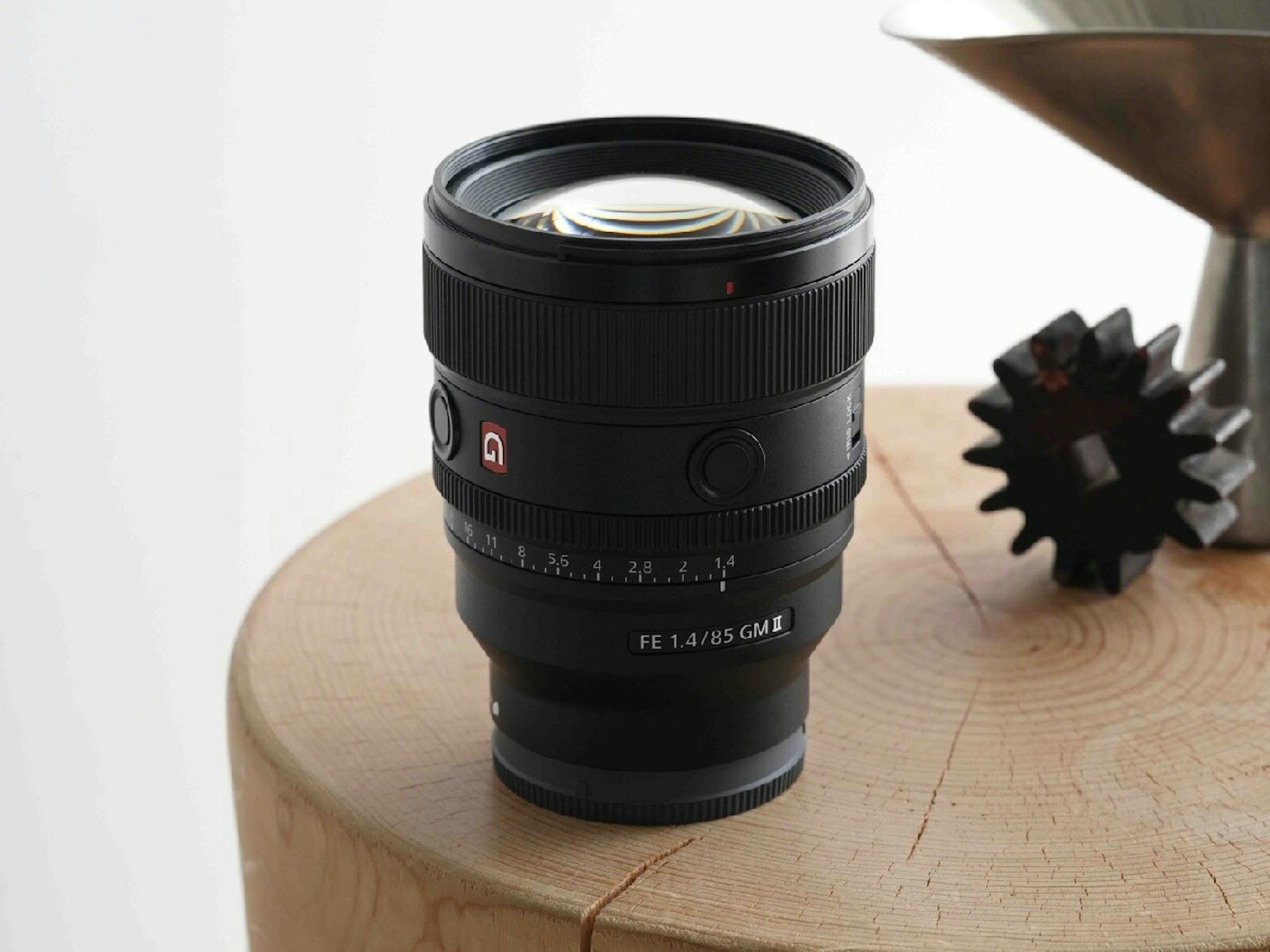 Sony推出FE 85mm F1.4 GM II中焦段定焦镜，画质、对焦提升还更轻更小