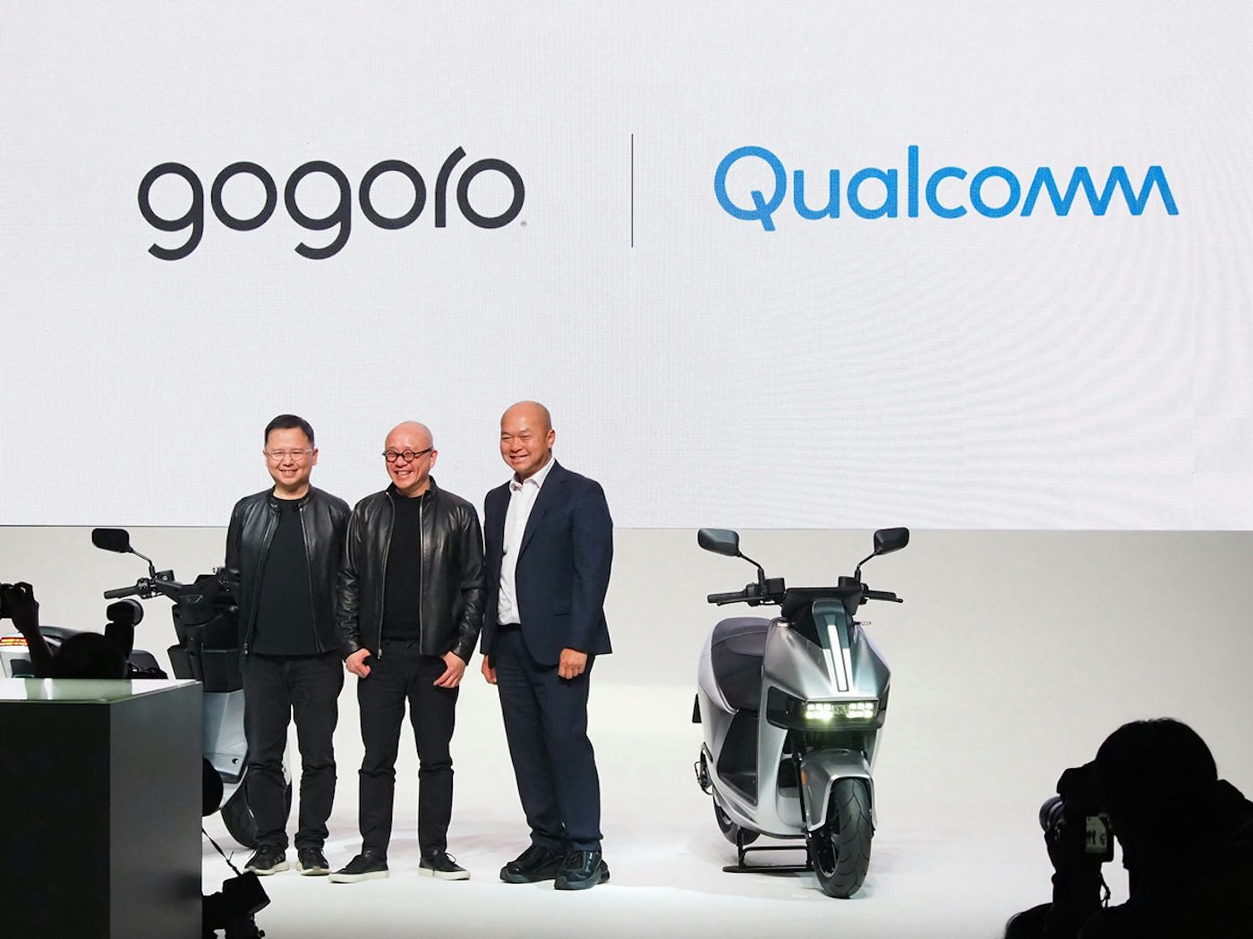 Gogoro全新性能旗艦車Gogoro Pulse車系第二季末交車，空力外型、9kW動力、主動矩陣頭燈輔以高通智慧儀表