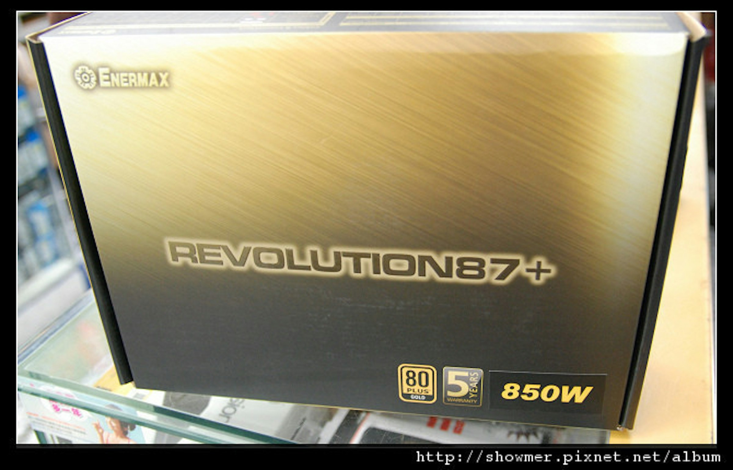 是ENERMAX REVOLUTION 87+ 850W這篇文章的首圖