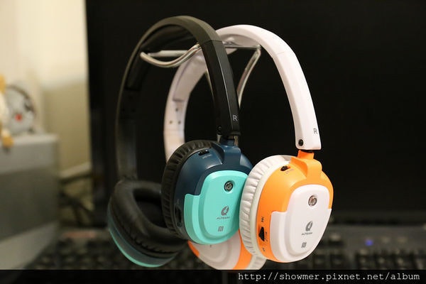 平價!!!超值!!! ALTEAM RFB-941B 耳罩式無線藍芽耳機 - Cool3c
