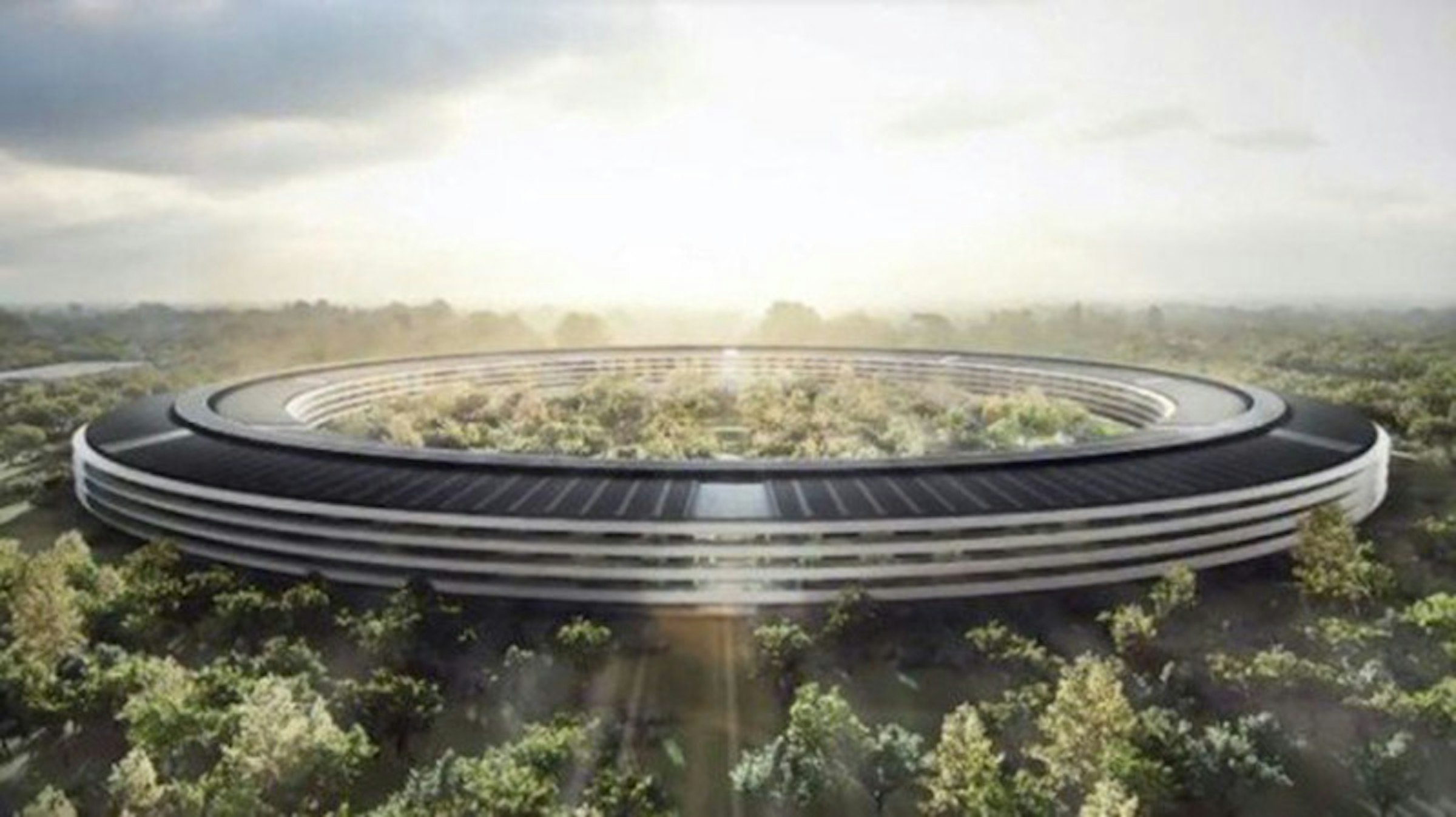 是無人機高抄 ！Apple 新「UFO」總部實地影片曝光這篇文章的首圖