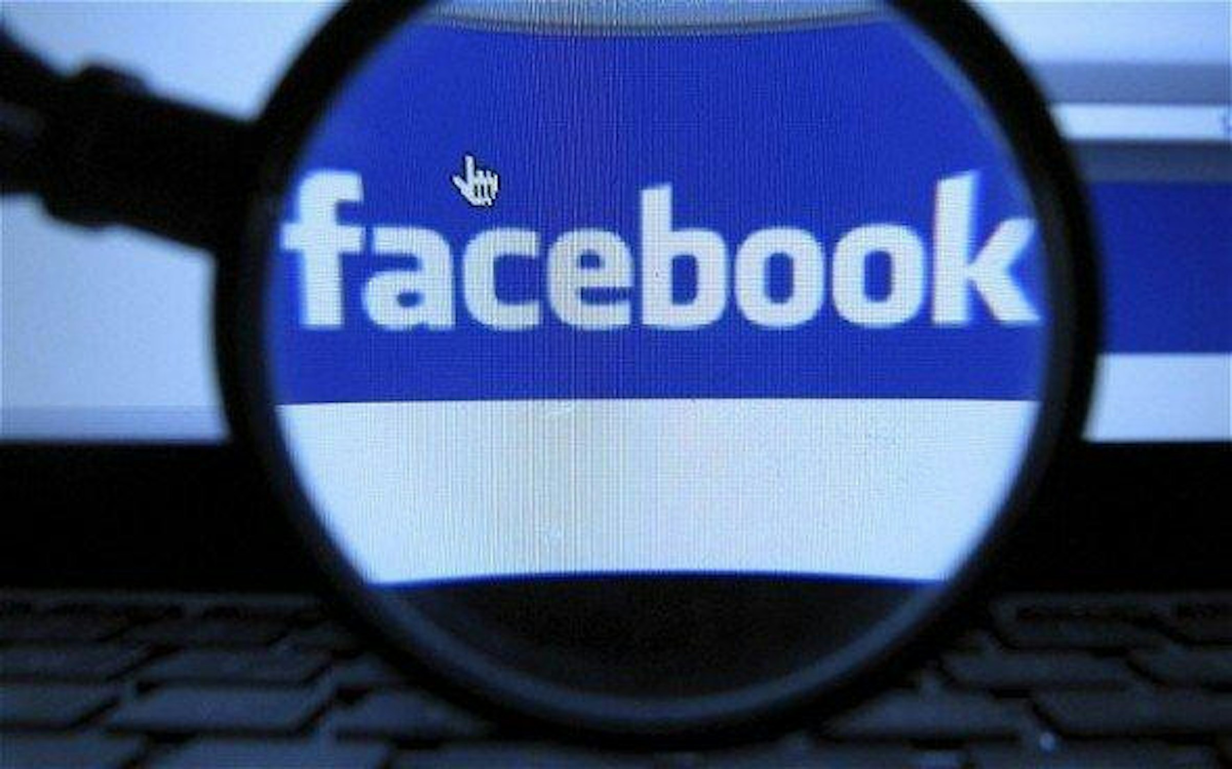 是研究指學生用 Facebook 有助學業這篇文章的首圖
