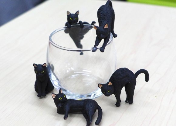 是黑貓控必搜！黑色萌貓杯緣子紀念小物這篇文章的首圖