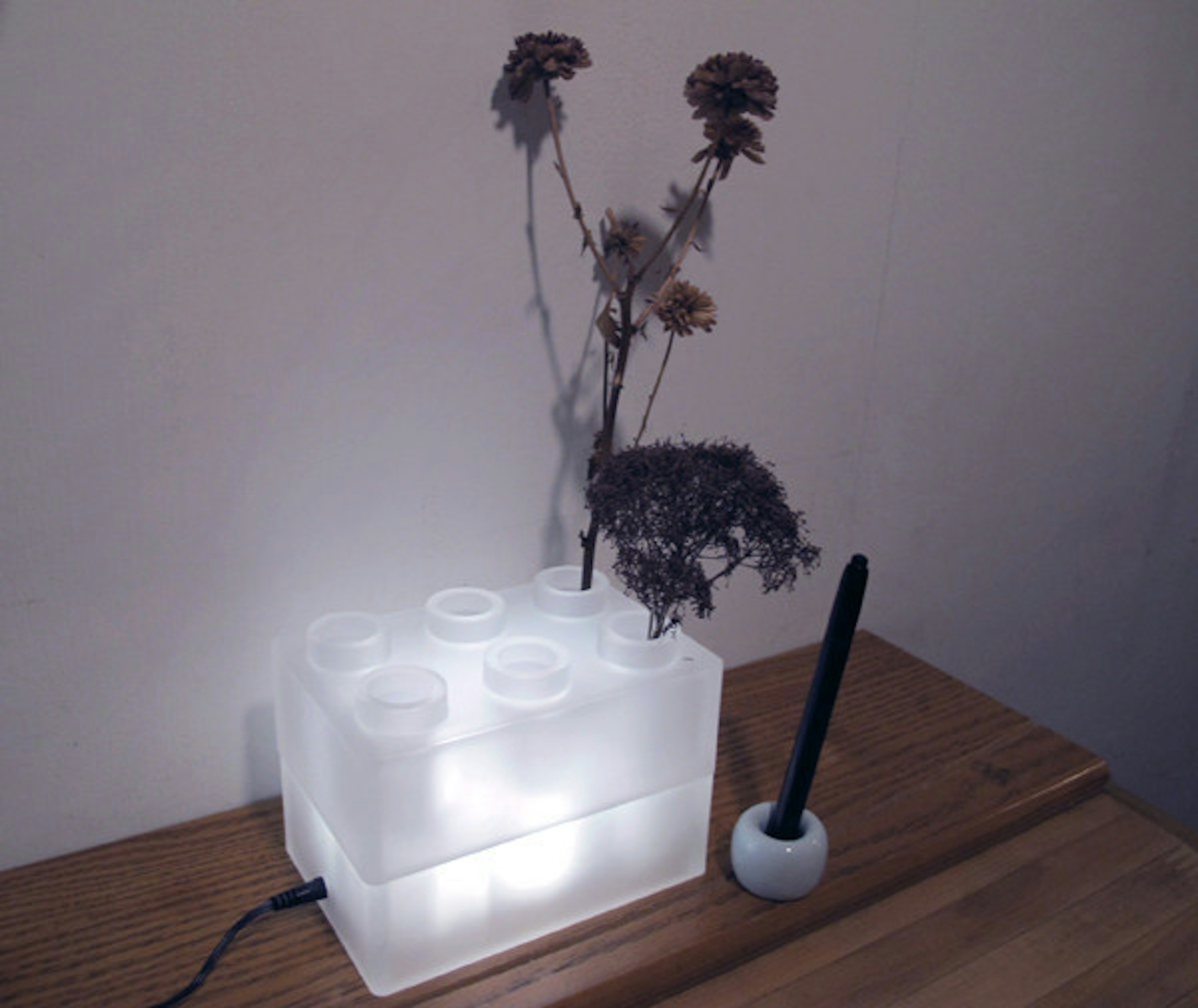 是【生活玩物】憶想童年時光的 25TOGO BLOCK 氣氛積木燈這篇文章的首圖
