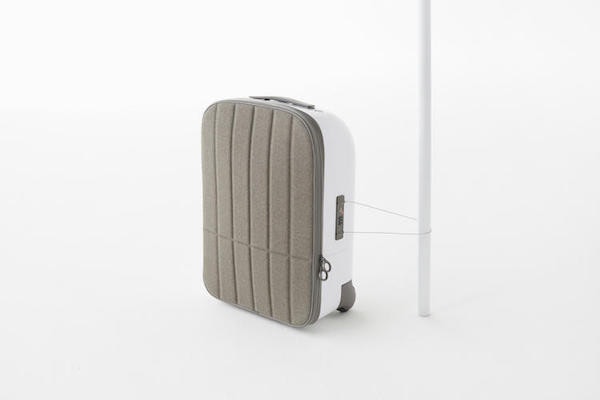 是Nendo 聰明行李箱，同時擁有織物質感以及硬殼的堅固設計這篇文章的首圖