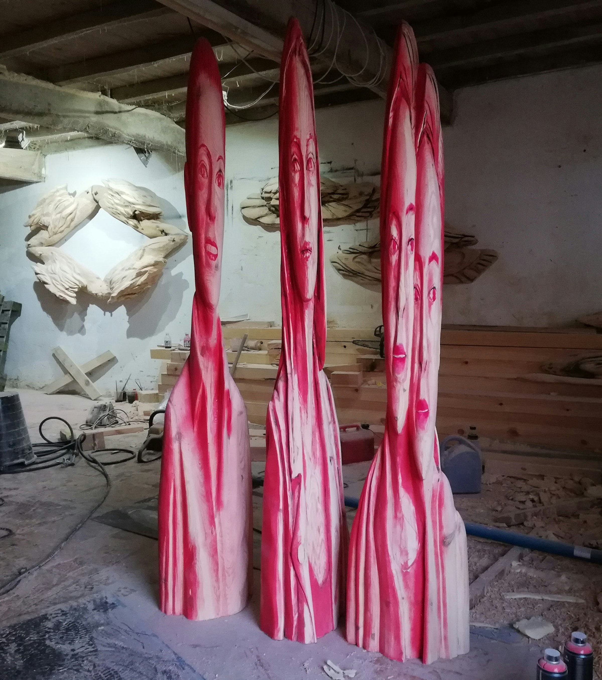 Sculpture, Art, Artist, Work of art, Colossal, Surrealism, Photography, , Wood carving, Sculptor, Sculpture, Pink, Boats and boating--Equipment and supplies