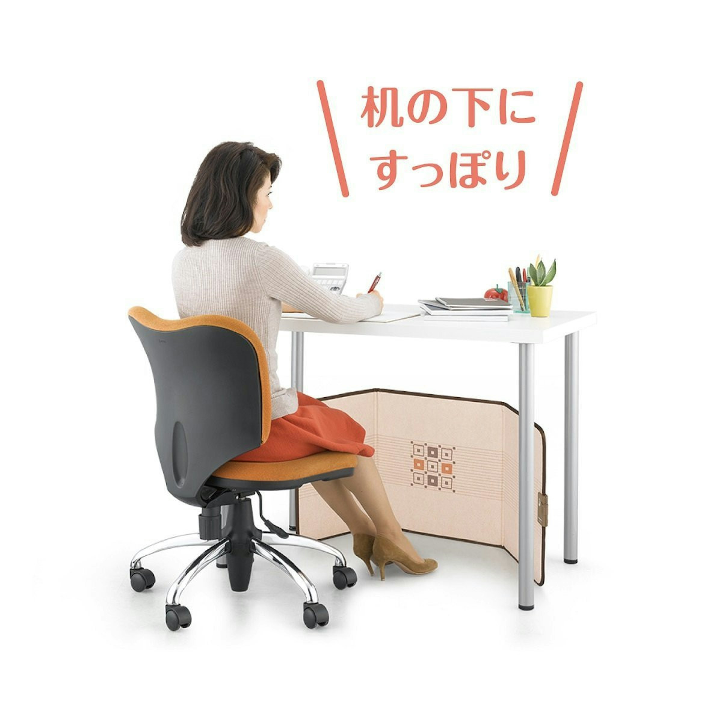 是桌下薄式電暖爐這篇文章的首圖