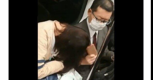 Taiwan, TVBS-NEWS, Ho Kam-An, TVBS, , Kuomintang, Singer, , Actor, Chen Shui-bian, interaction, interaction, mouth, girl, product, neck