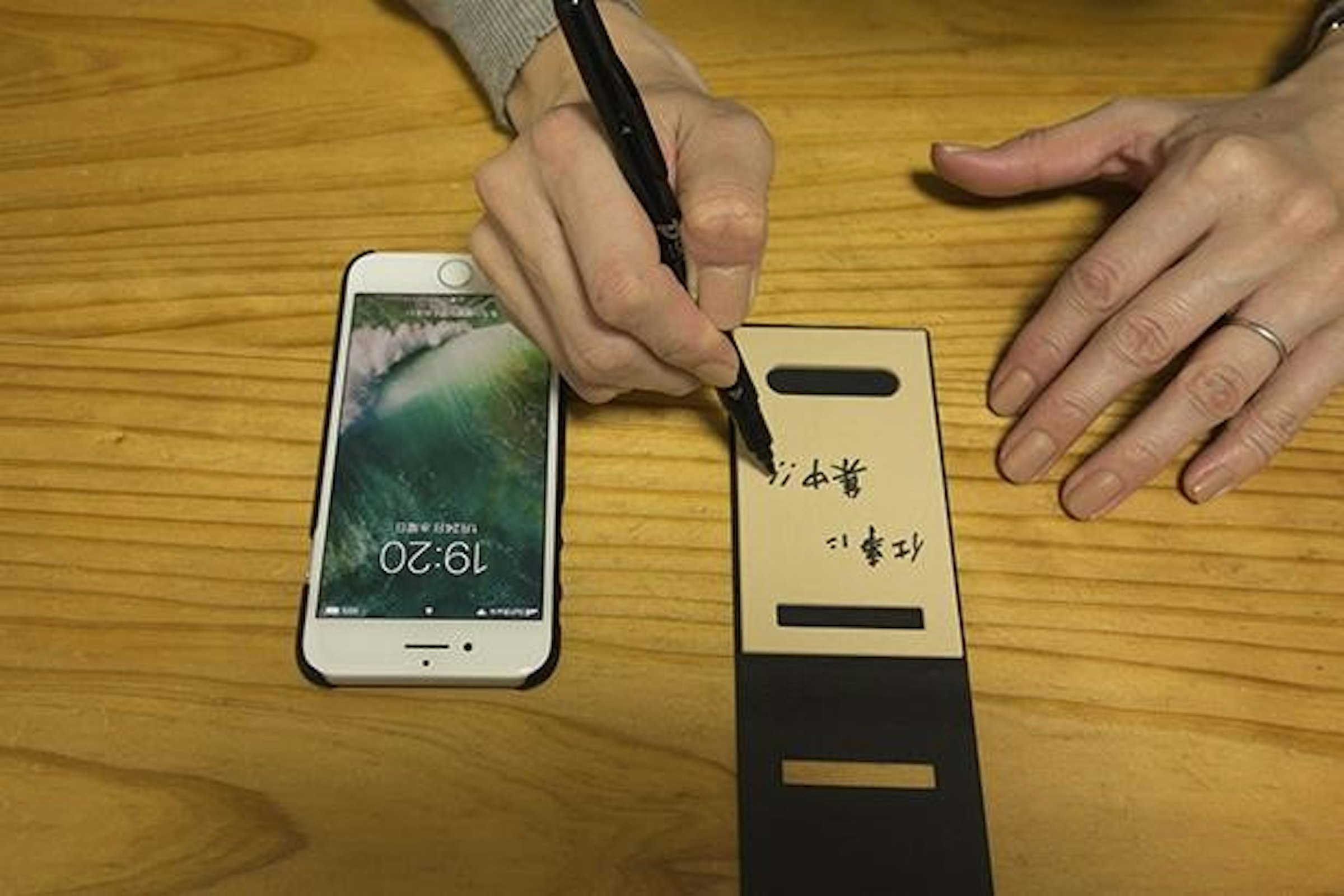 Smartphone, Paper, Mobile Phones, Corrugated fiberboard, , Design, , Paper model, , Project, hand, mobile phone, electronic device, gadget, technology, communication device, finger, hand, smartphone, electronics, portable communications device
