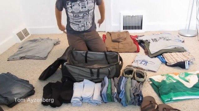 是收納達人示範如何一個背包搞定出國一個月的衣物這篇文章的首圖