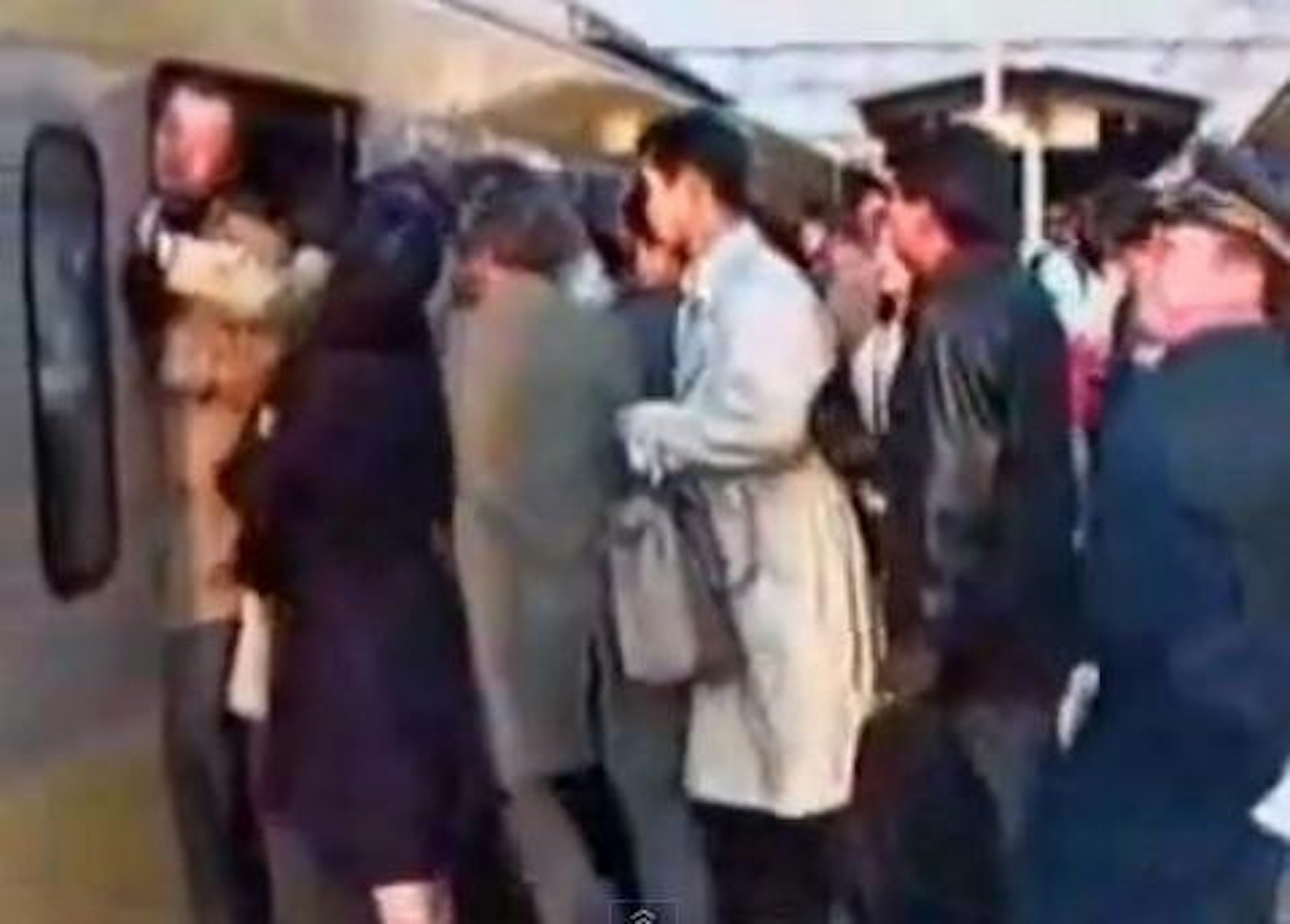 是擠電車的痛苦理由男女大不同？！這篇文章的首圖