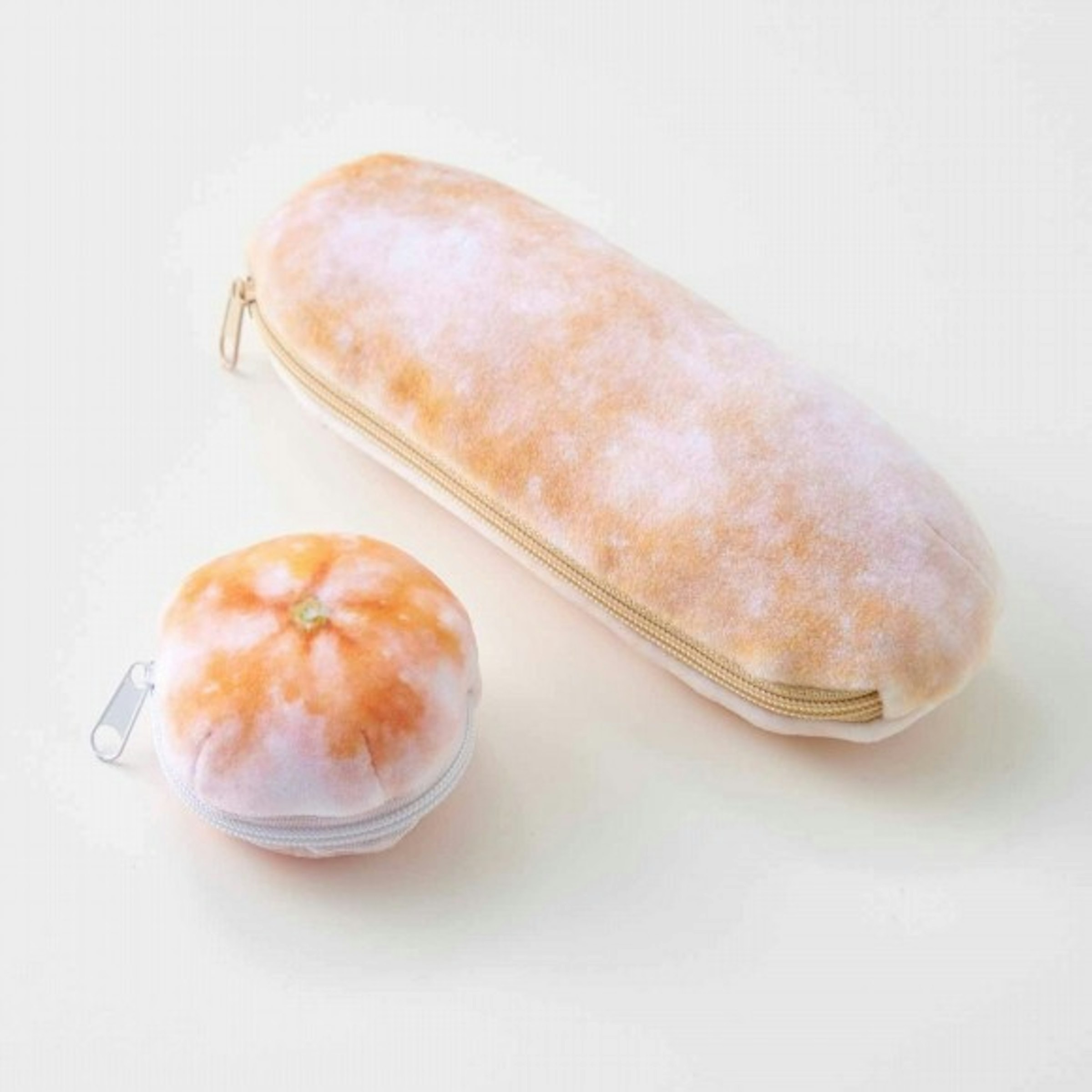 School meal, ソフトスパゲッティ式めん, Onigiri, 日本の学校給食, Food, Fried dough, Cooked rice, 冷凍みかん, Menu, ミルメーク, bread, Food, Dish, Cuisine, Doughnut, Ingredient, Produce, Japanese cuisine, Baked goods