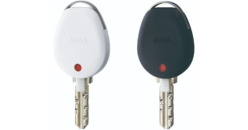 照片中提到了MIWA、MIWA，跟遠有關，包含了硬件、鍵、鎖孔、鎖、美華鎖