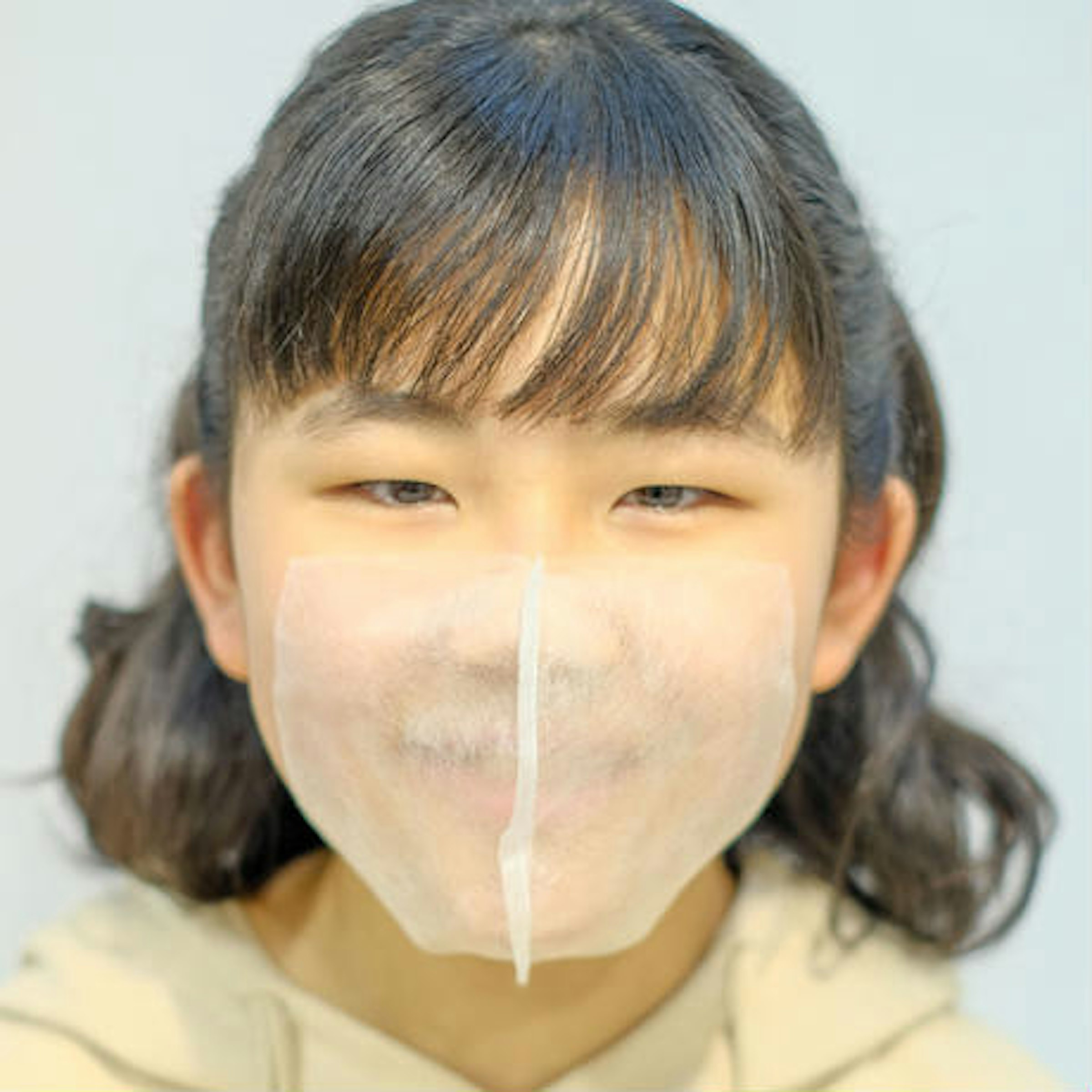 照片中包含了面具、Maskara、冠狀病毒病2019、呼吸器、冠狀病毒