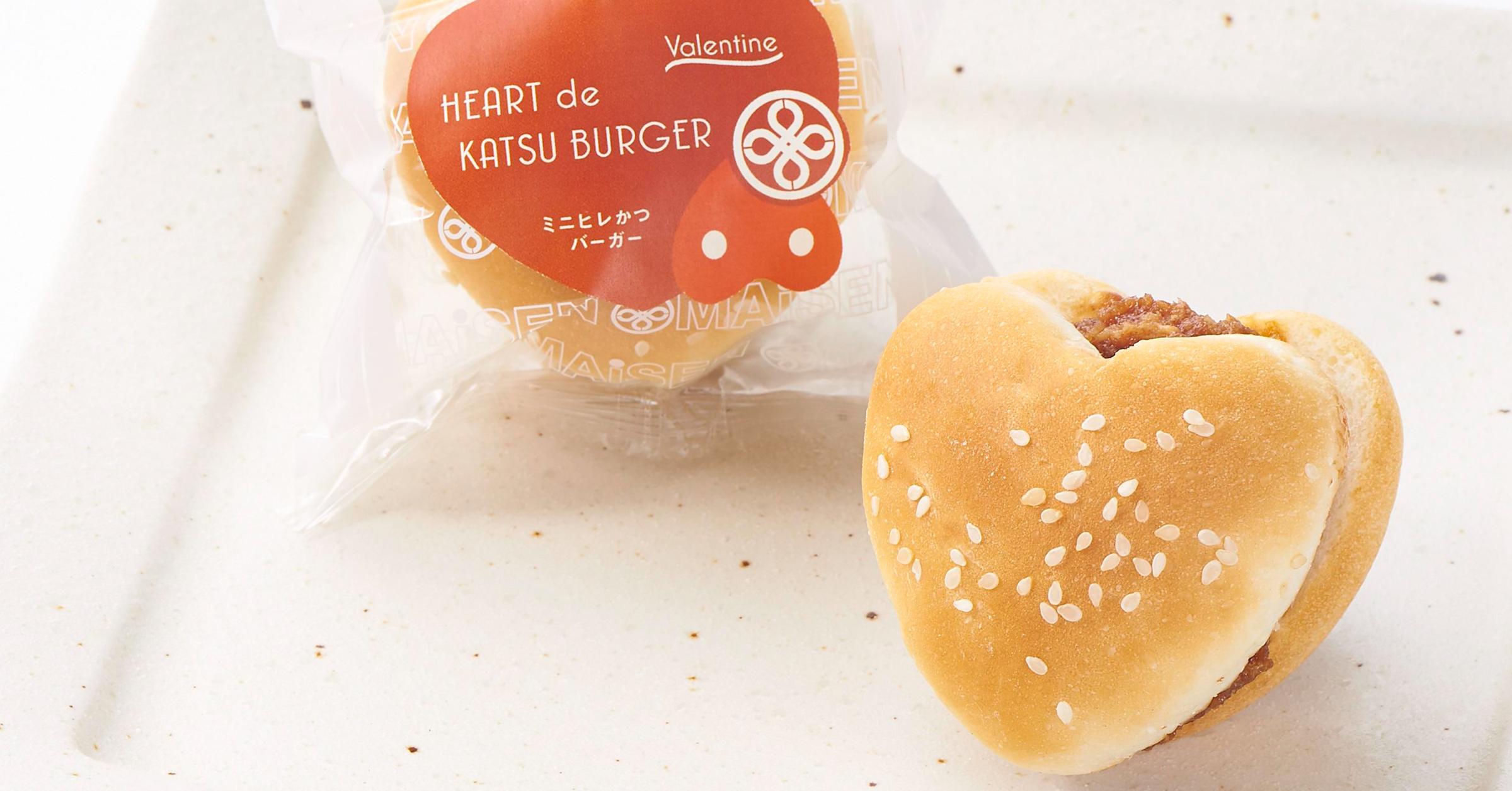 照片中提到了Valentine、HEART de、KATSU BURGER，跟韋丹圖有關，包含了包子、東京站、京葉街、情人節、小點心