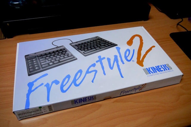 是給你舒適的打字狀態 Kinesis Freestyle-2 分離式鍵盤這篇文章的首圖