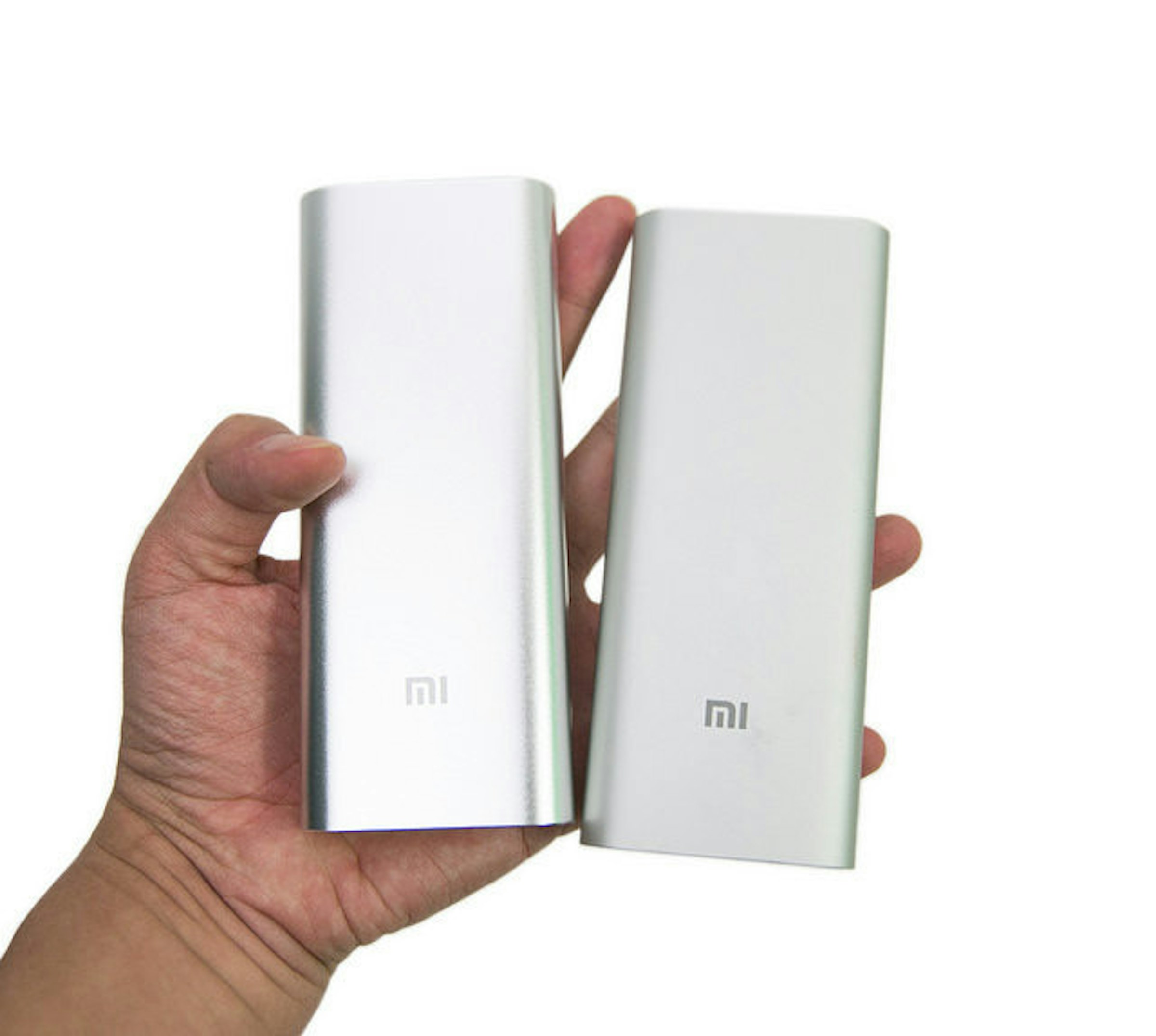 是真假小米電源比一比！直擊假 16000mAh 小米電源！山寨垃圾假貨這篇文章的首圖
