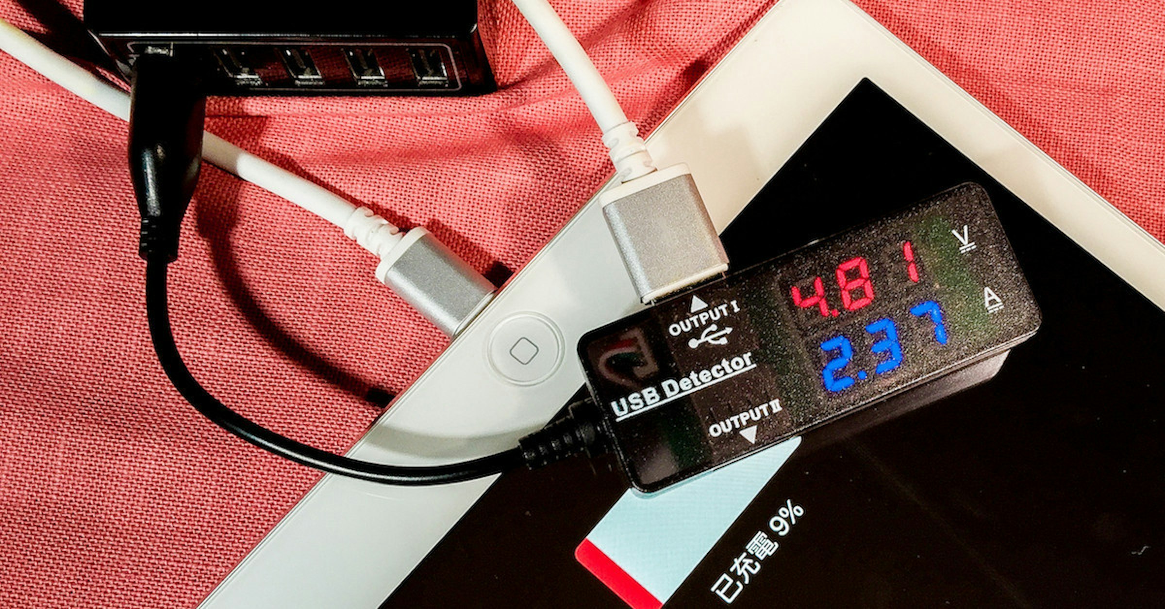 是三公尺長 iPhone 充電線也能突破 2.3A！Moshi Lightning（3M）線讓你充電又長又快又方便！這篇文章的首圖