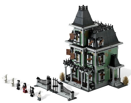 是樂高搞陰森！LEGO官方推出首座樂高鬼屋這篇文章的首圖