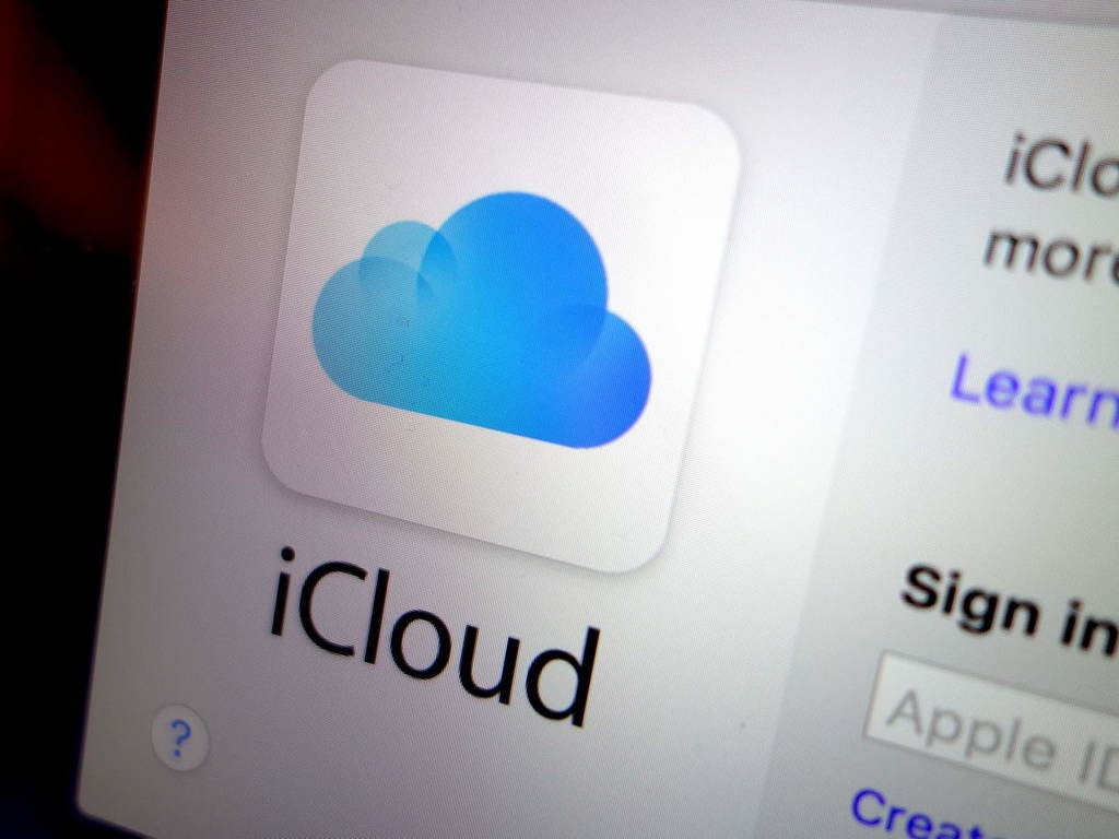 China, iCloud leaks of celebrity photos, iCloud, , Apple, Data center, , Cloud computing, Cloud storage, Company, icloud technology, electronic device, technology, gadget, electronics, product design, font, brand, product, multimedia