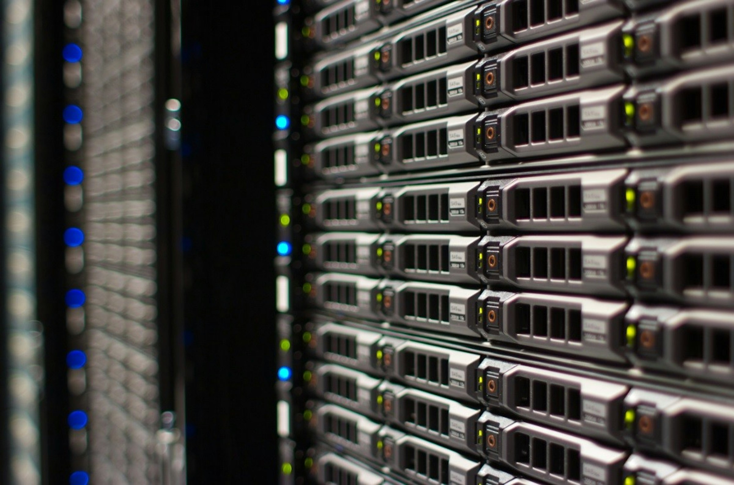 Computer data storage, Cloud storage, Cloud computing, Data center, Data storage, Backup, Data, Nexsan Corporation, Computer Servers, Computer, data storage, technology, electronic device, server, metropolis, computer network, city, building, computer cluster