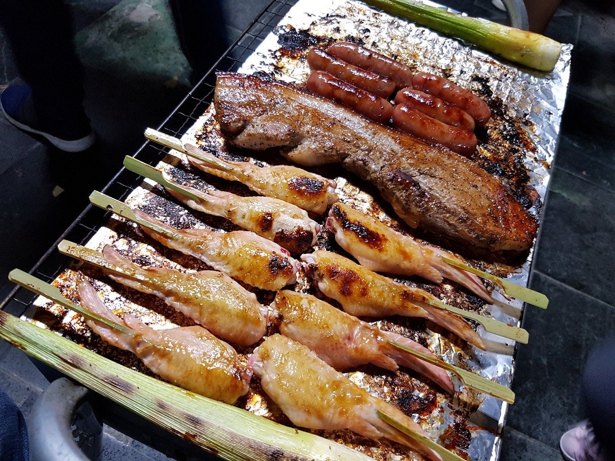 Yakitori, Bratwurst, Thuringian sausage, Satay, Churrasco, South East Asia, Street food, Food, Unagi, Grilling, grillades, Dish, Food, Cuisine, Barbecue, Roasting, Grilling, Grillades, Barbecue grill, Meat, Ingredient