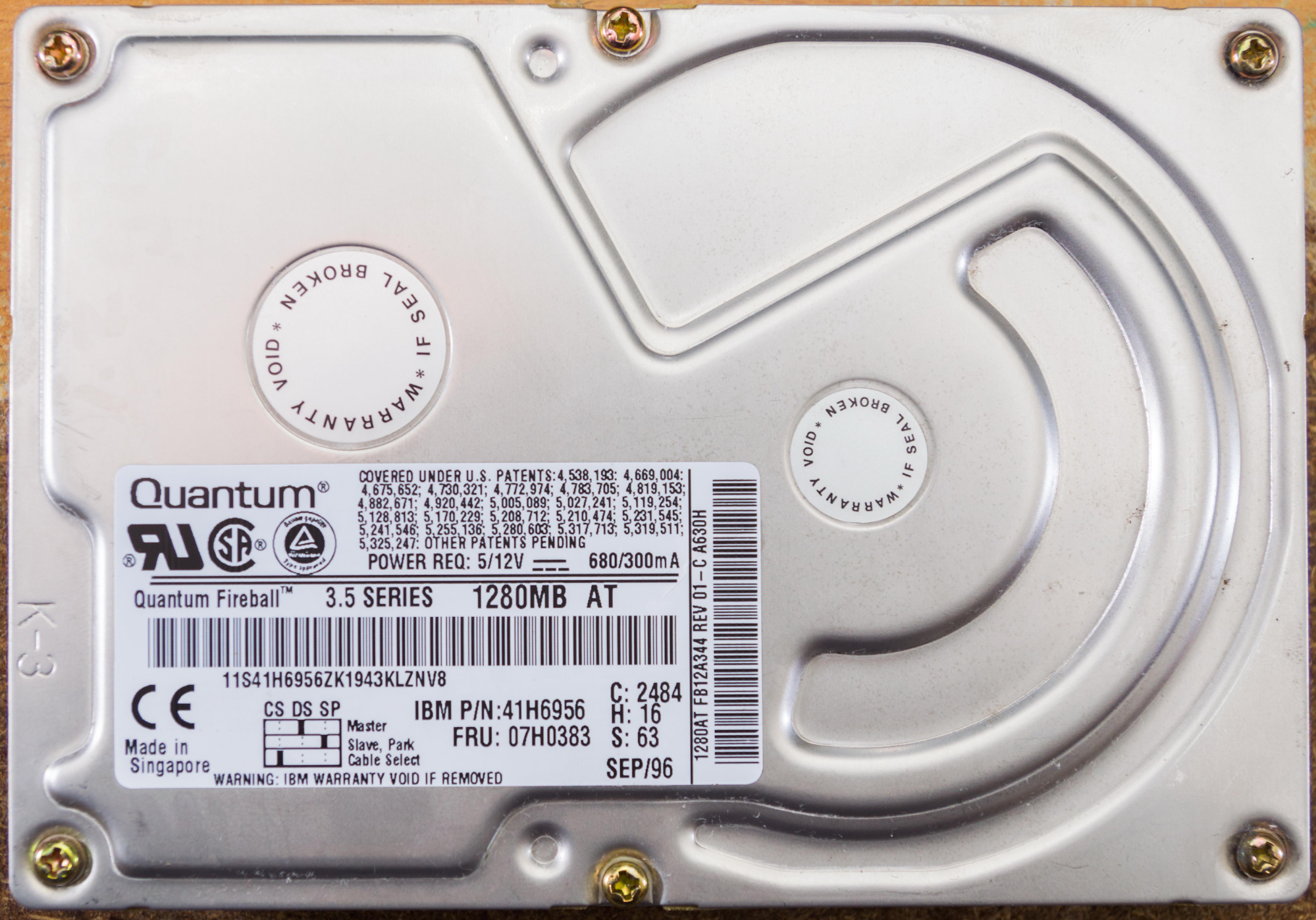 Hard Drives, Quantum Fireball, SCSI, , Quantum Corporation, Disk storage, , Quantum SuperLoader, Parallel ATA, , 9.1gb scsi hdd, 9.1s px09l461 rev 02-e x5520, 0006104e-12541 rev.a00, Technology, Hard disk drive, Electronic device, Computer component, Electronics, Peripheral, Computer hardware