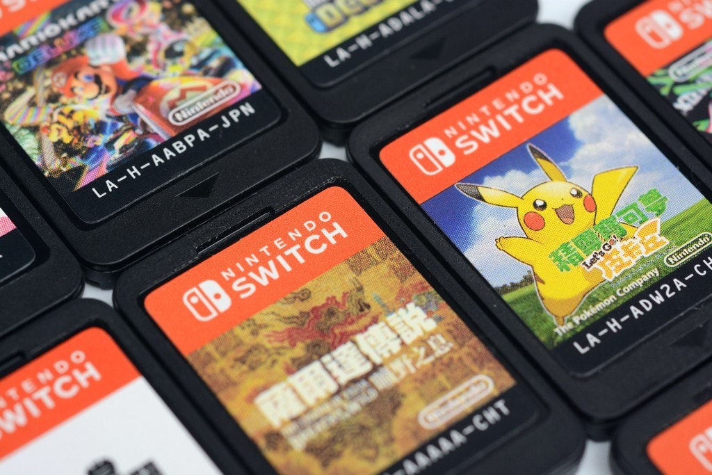Game Boy, Nintendo Switch, Minecraft, , Nintendo, Taiko no Tatsujin: Drum 'n' Fun!, Video Games, Handheld game console, , Game, electronics, Gadget, Electronic device, Technology, Games, Electronics, Mobile device, Multimedia