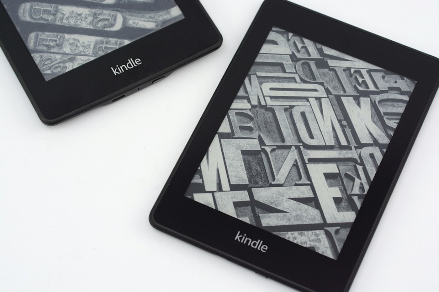 亞馬遜amazon Kindle Paperwhite 4連續60天心得 繁體化 超高續航力 看漫畫也沒問題 電子書 Cool3c