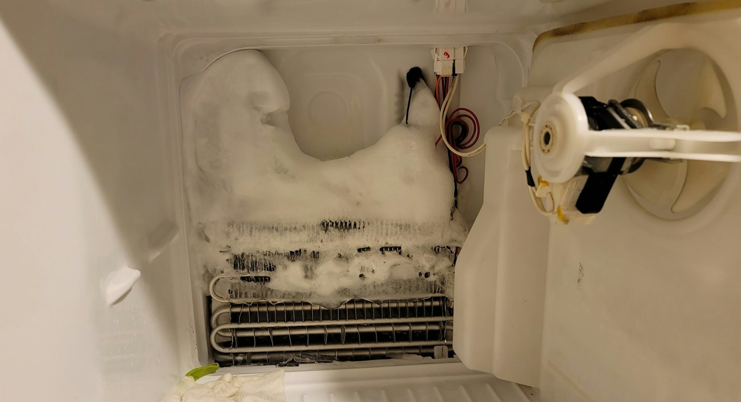 除霜器故障冰箱如何除霜 用吹風機解決冰箱陳年凍結問題 冷凍庫 Cool3c