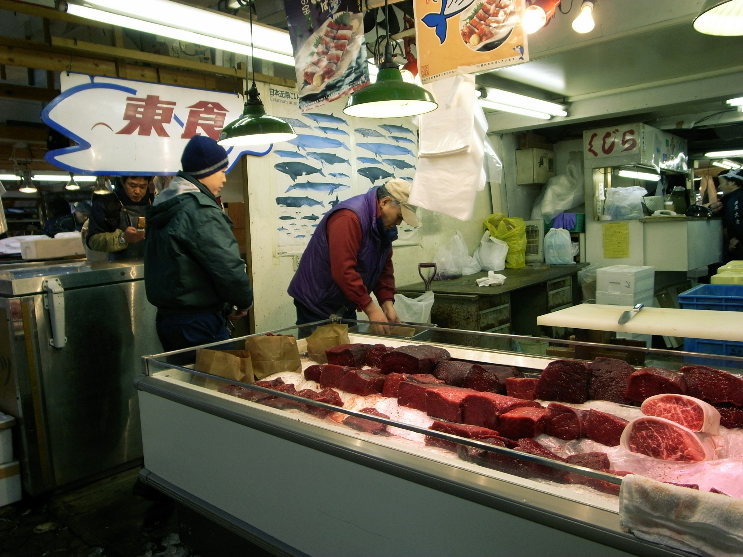 是[面白日本] 沒聽過的鄉土料理（下）：活吃小魚、鯨魚料理這篇文章的首圖