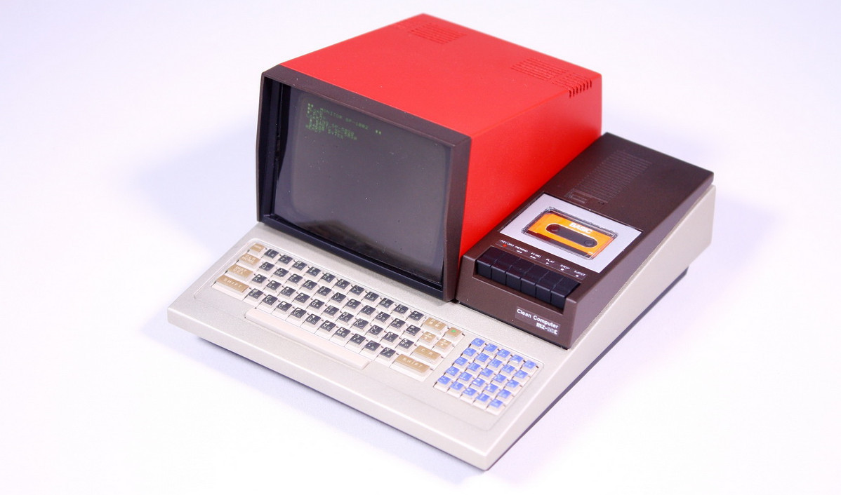 日本80年代超人氣電腦PasocomMini MZ-80C迷你化復刻再出發#迷你電腦