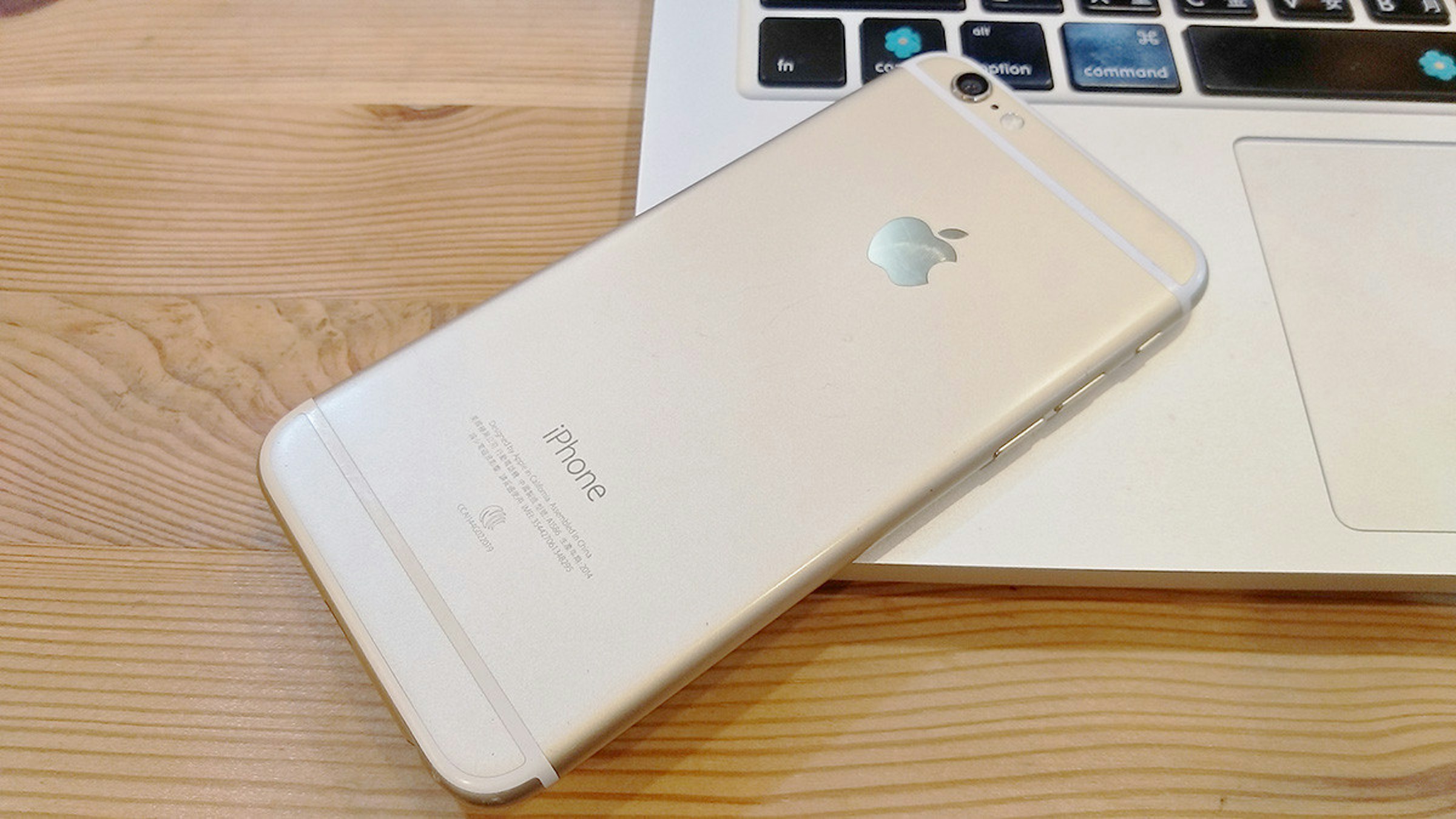 Apple受到美國政府關切 承諾全額補助iPhone電池費用