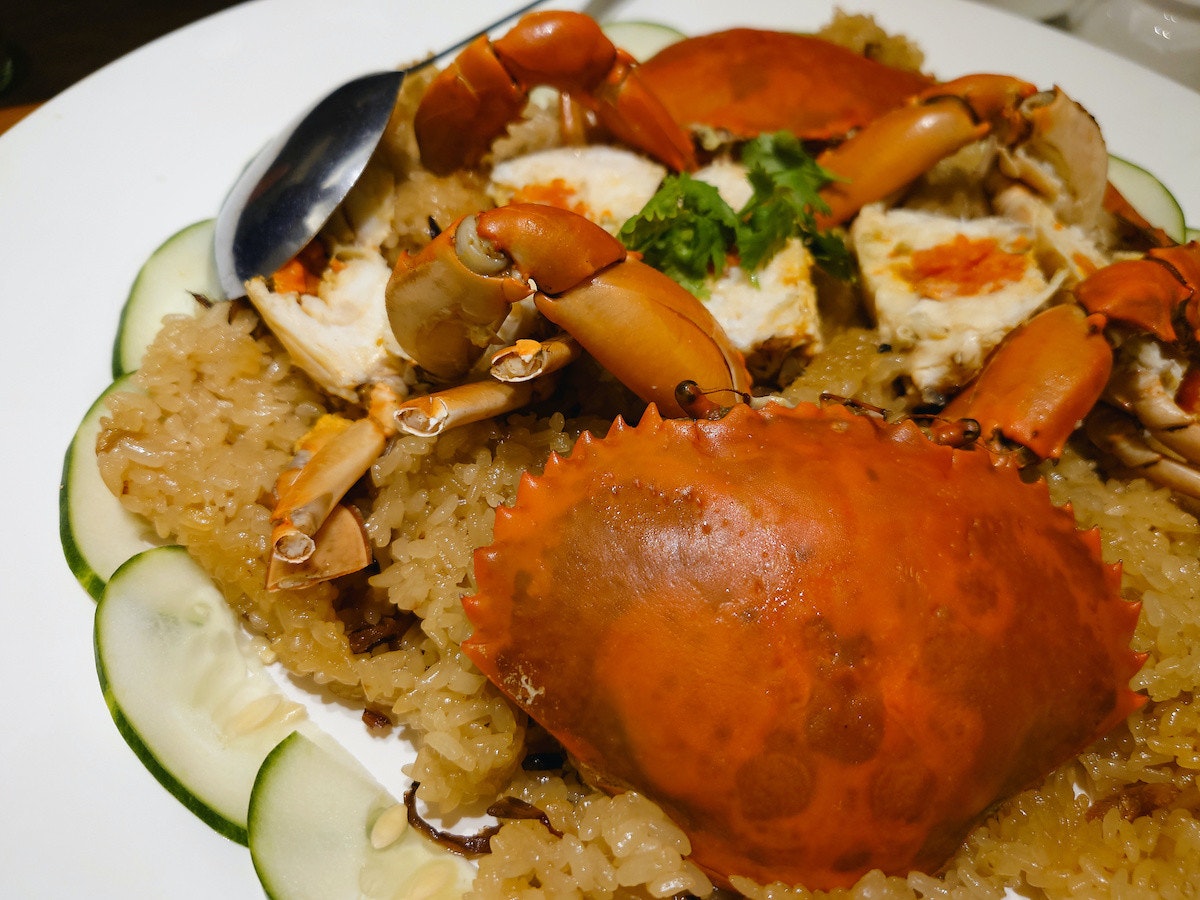 照片中包含了碟、海鲜、素食料理、东南亚、蟹肉