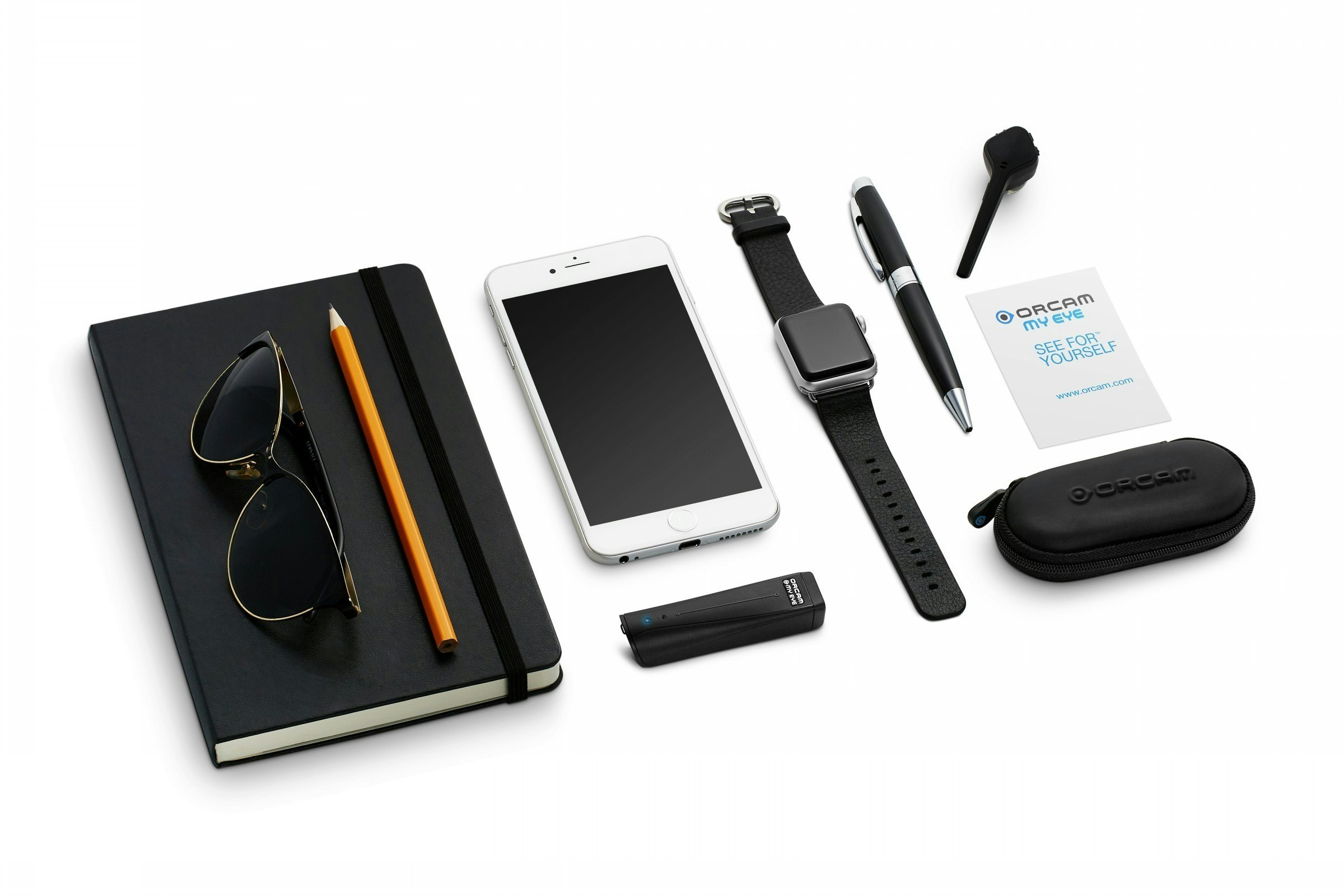OrCam device, Mobile Phones, Glasses, Vision disorder, Artificial intelligence, , Information, TNN 滔新聞, Electronics, Clothing Accessories, electronics accessory, Product, Electronic device, Electronics, Technology, Gadget, Tobacco products, Battery charger, Everyday carry, Mobile phone, Electronics accessory