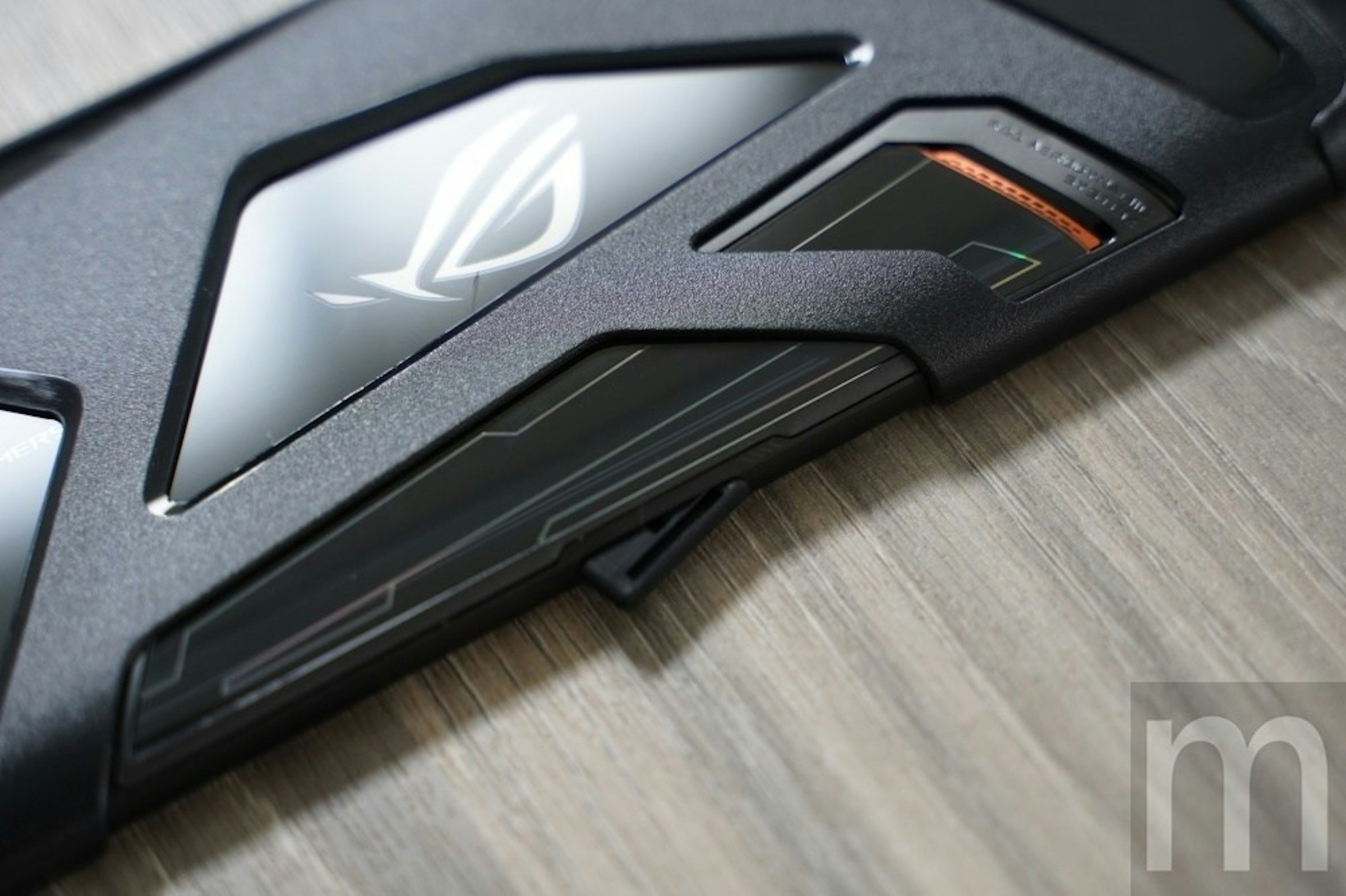 Car, Product design, Computer, Angle, Design, Font, Firearm, Product, Computer hardware, hardware, Gun, Automotive design, Technology, Electronic device, Vehicle, Car