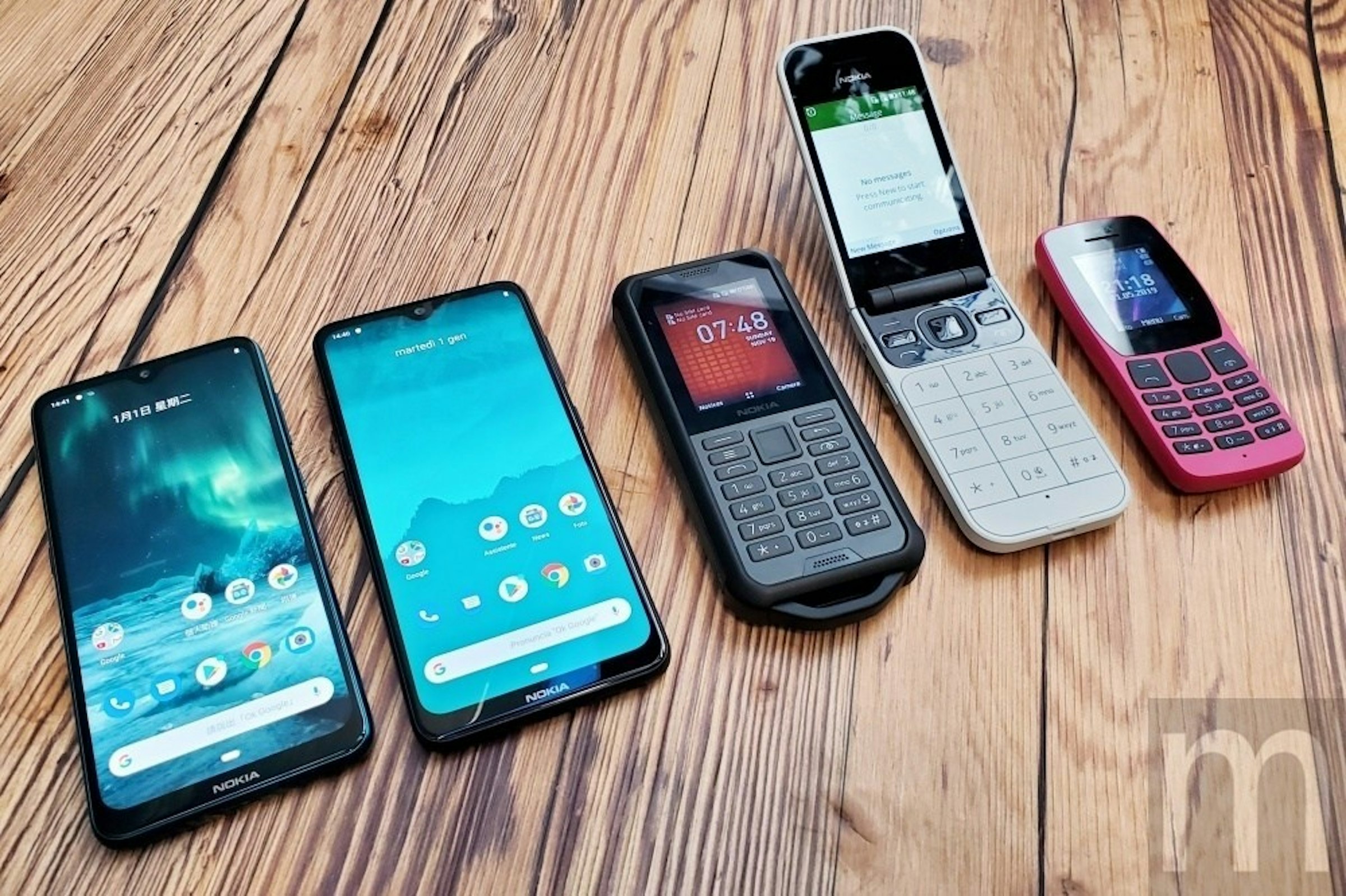 Feature phone, Smartphone, Nokia 8110 4G, IFA 2019, HMD Global, MWC Barcelona, Nokia 2720 fold, , Nokia, Cellular network, feature phone, Mobile phone, Gadget, Communication Device, Portable communications device, Feature phone, Smartphone, Electronic device, Technology, Telephony, Telephone