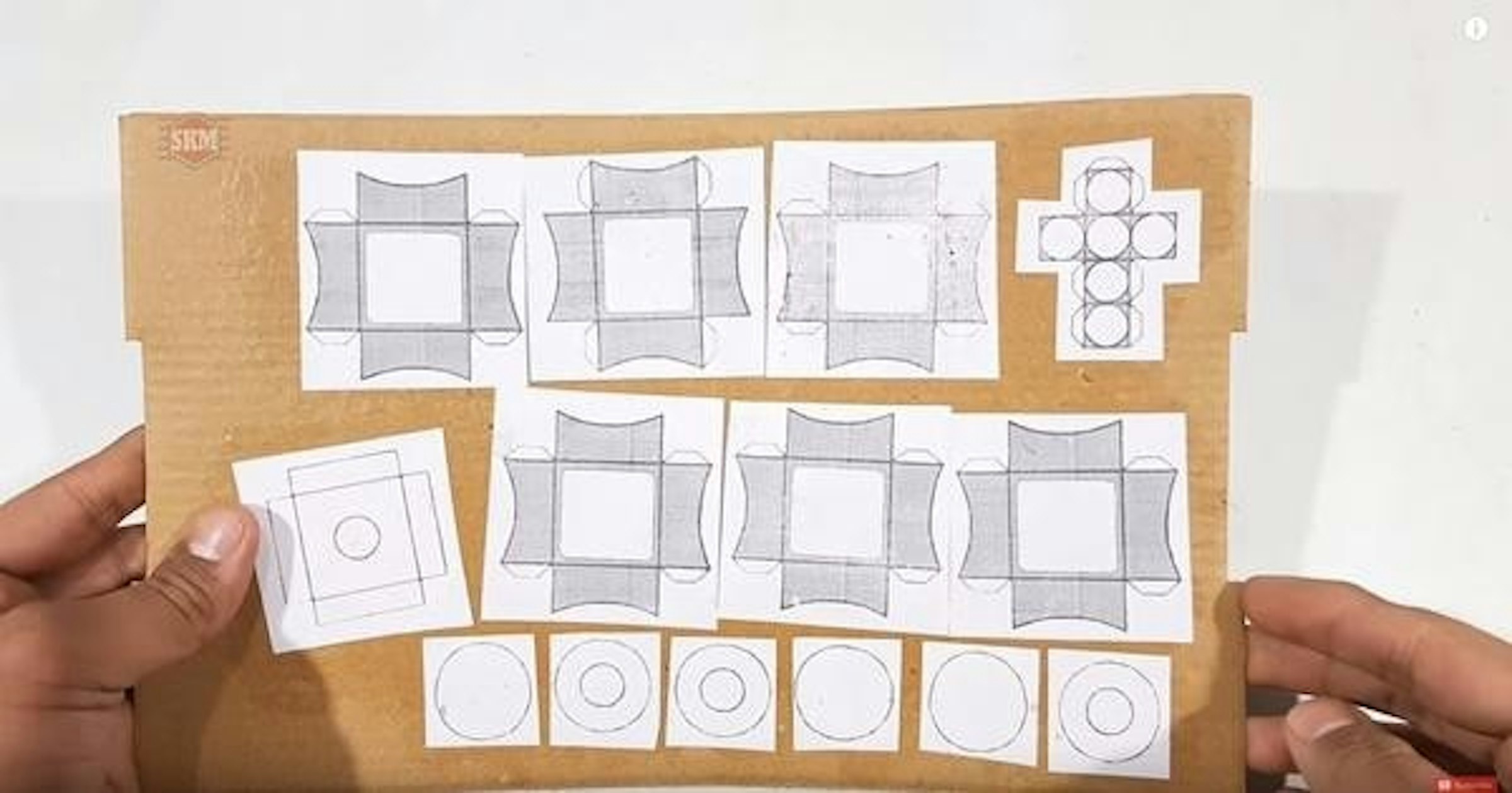 是【純手工】自製紙糊魔術方塊這篇文章的第1圖