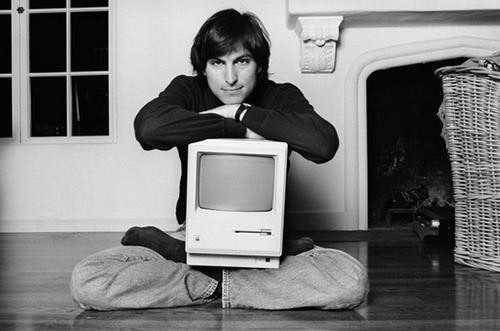 是回憶經典：老賈首次公開示範 Macintosh 電腦影片流出...這篇文章的首圖
