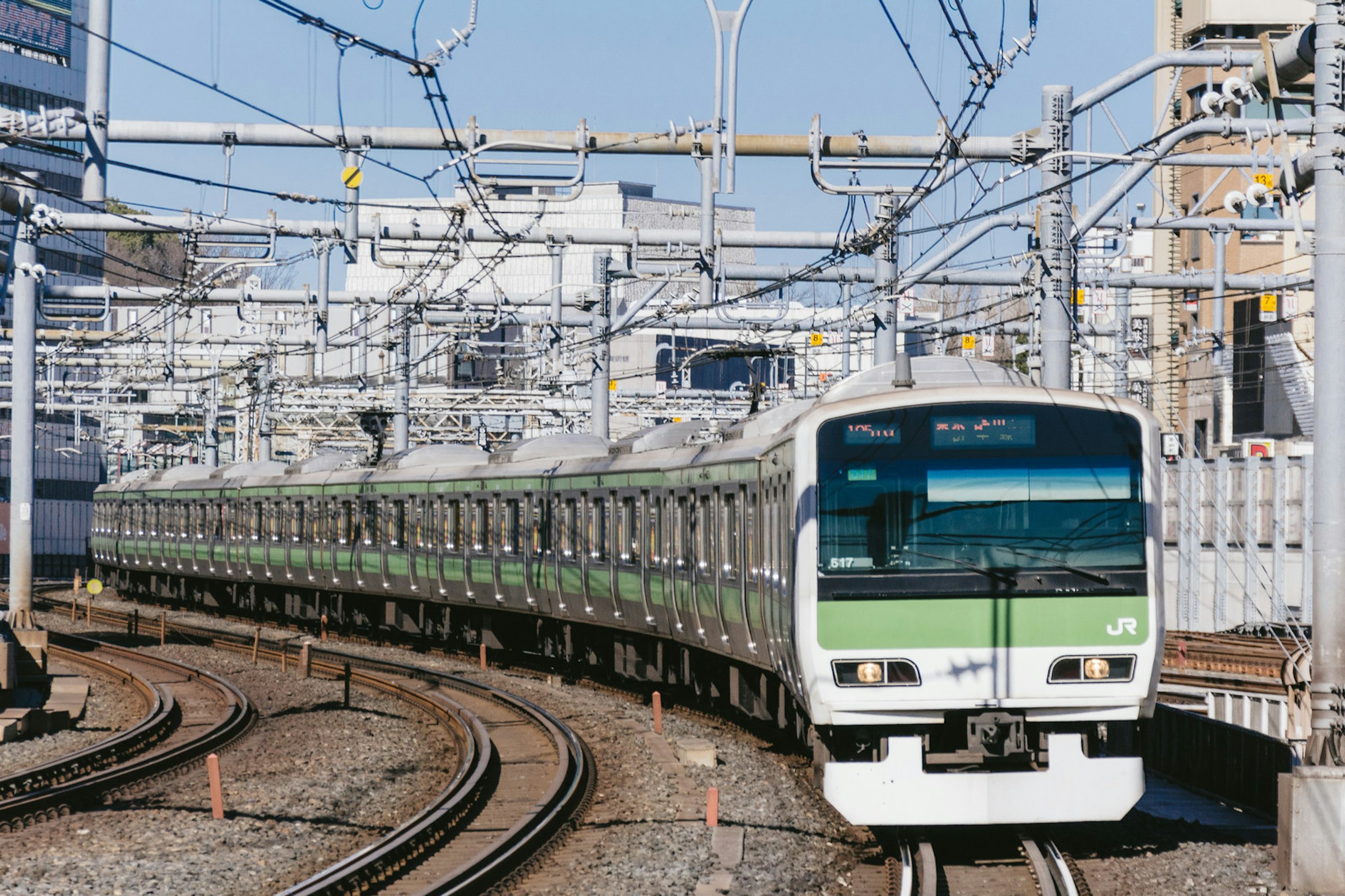 是[面白日本] 潔癖還是注重衛生？日本推出個人電車吊環保潔套這篇文章的第1圖