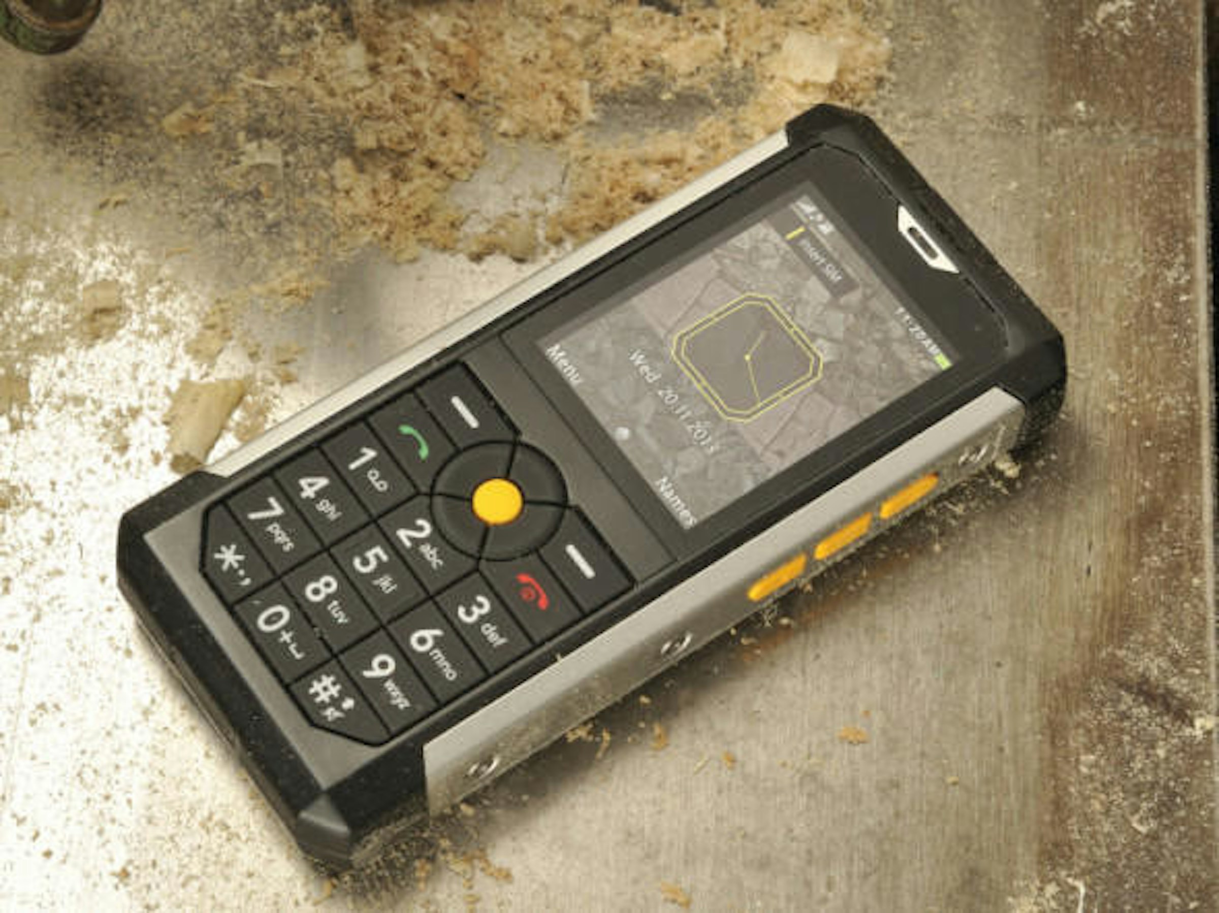 是重工品牌 Cat 推全新 B100 三防 Feature Phone這篇文章的首圖