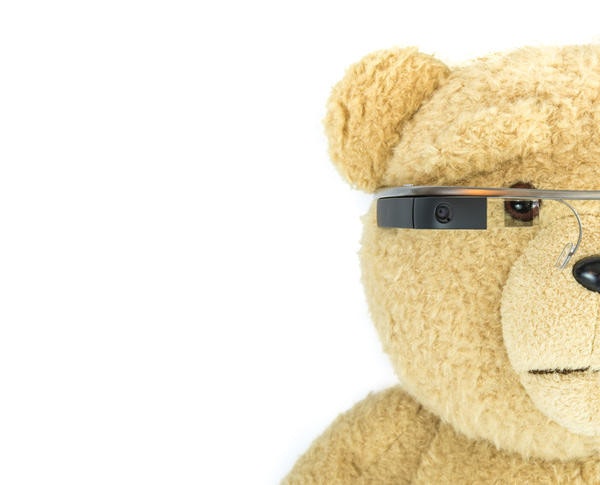 是Google 申請商標「Glass」註冊遭拒...不如註冊新八算了...(咦?這篇文章的首圖