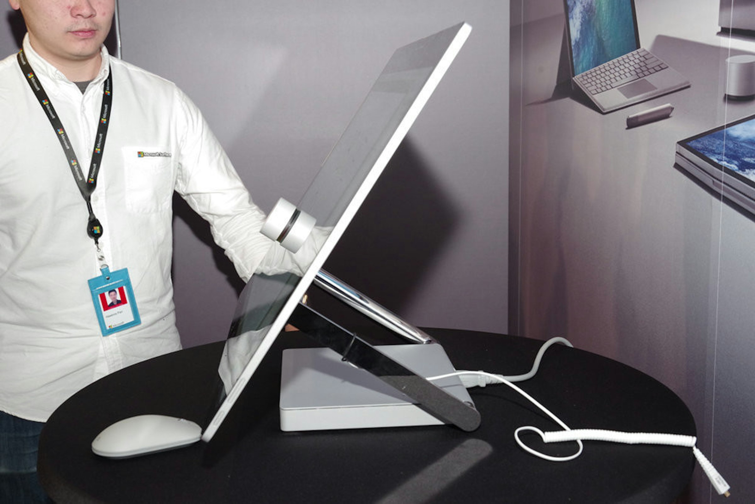 是台灣微軟宣布 Surface 全面抵台， Surface Book 2 、 Surface Studio 在台推出這篇文章的第14圖