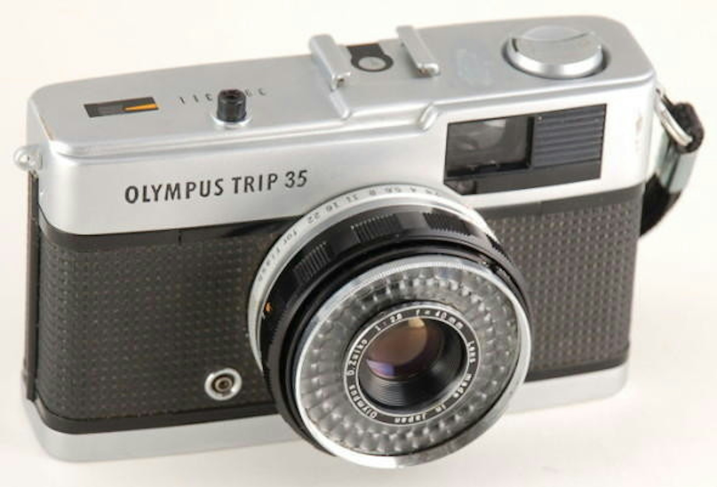 是Olympus 將推出經典定焦相機 TRIP 數位版？這篇文章的首圖